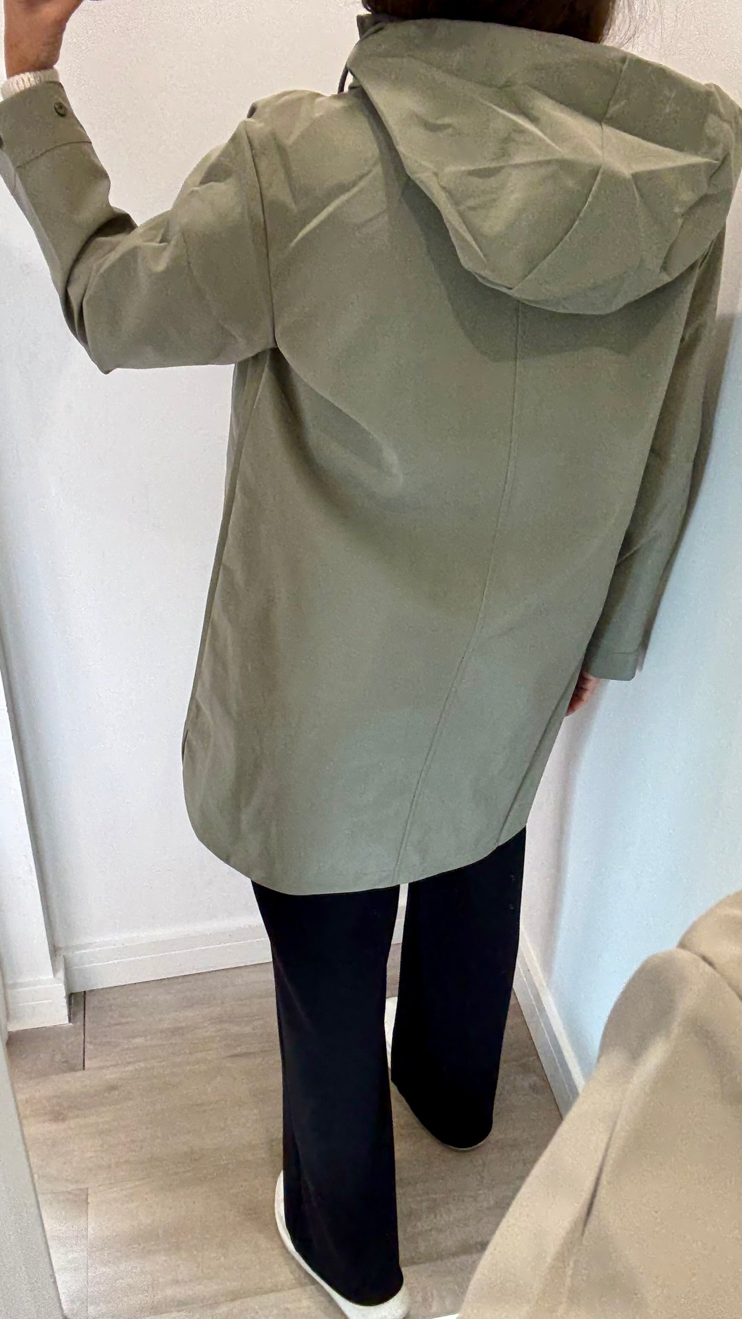 SAGE GREEN WATERPROOF MAC