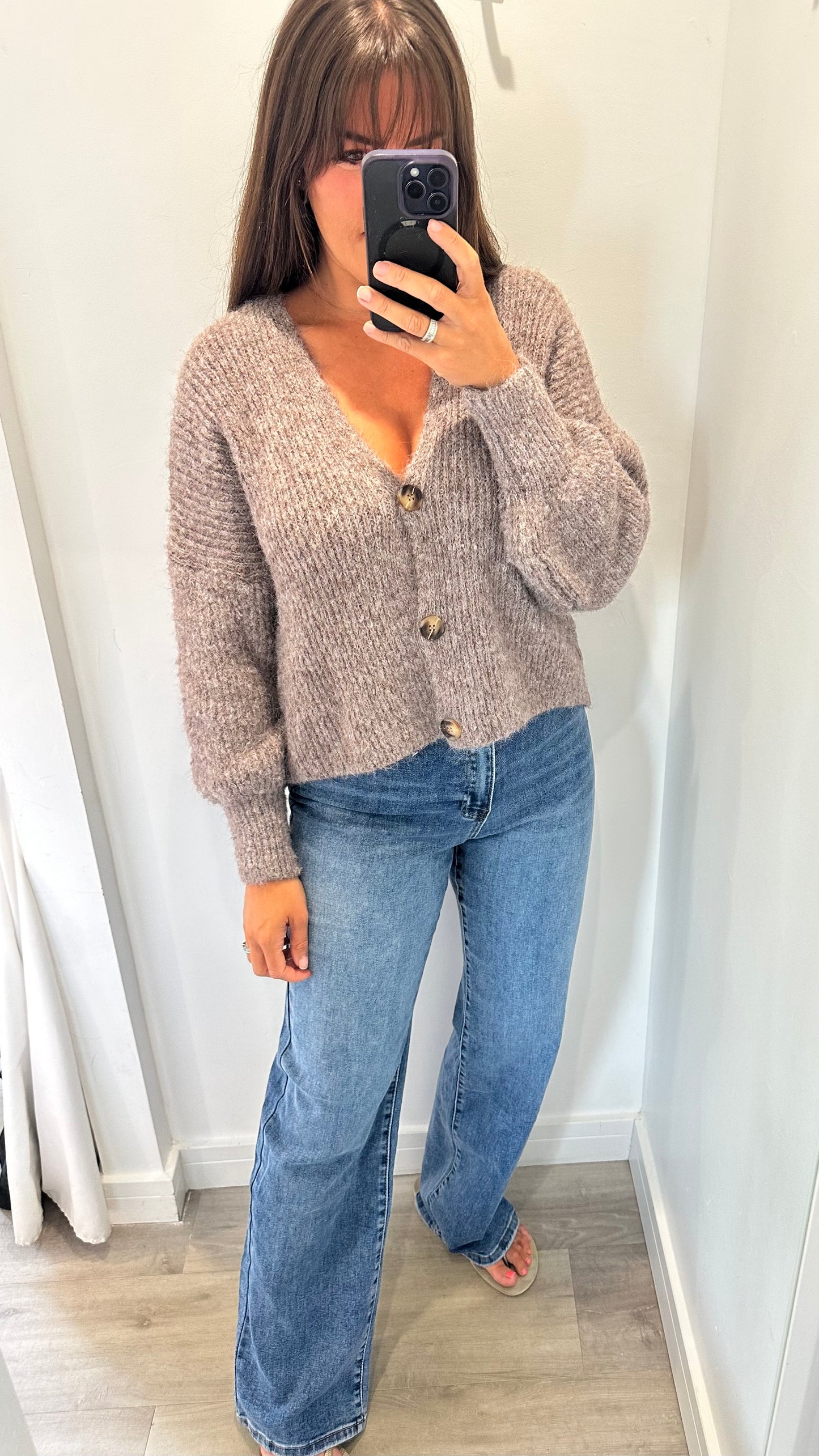 ASH BROWN CARDIGAN