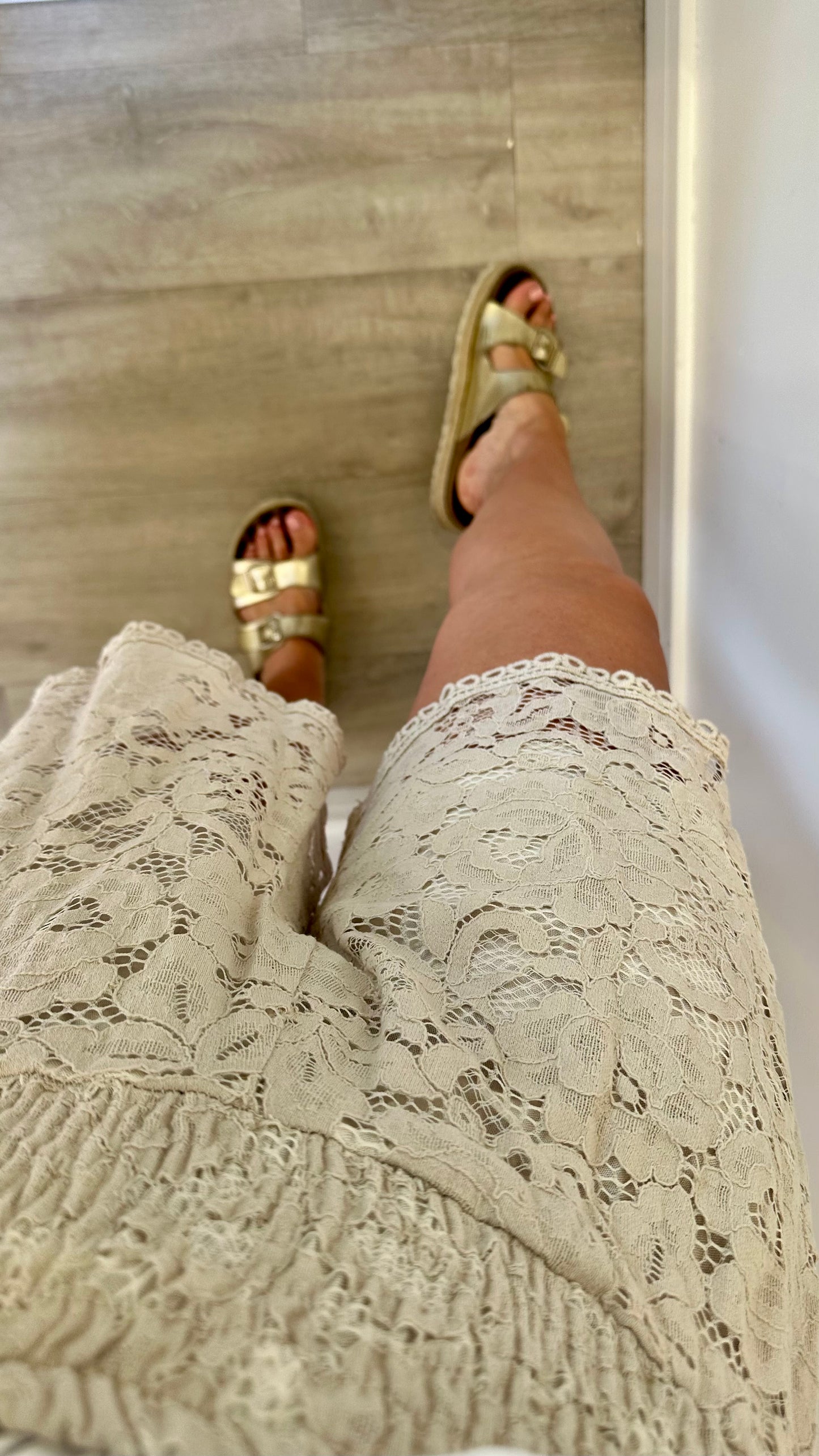 SAND CROCHET SHORTS