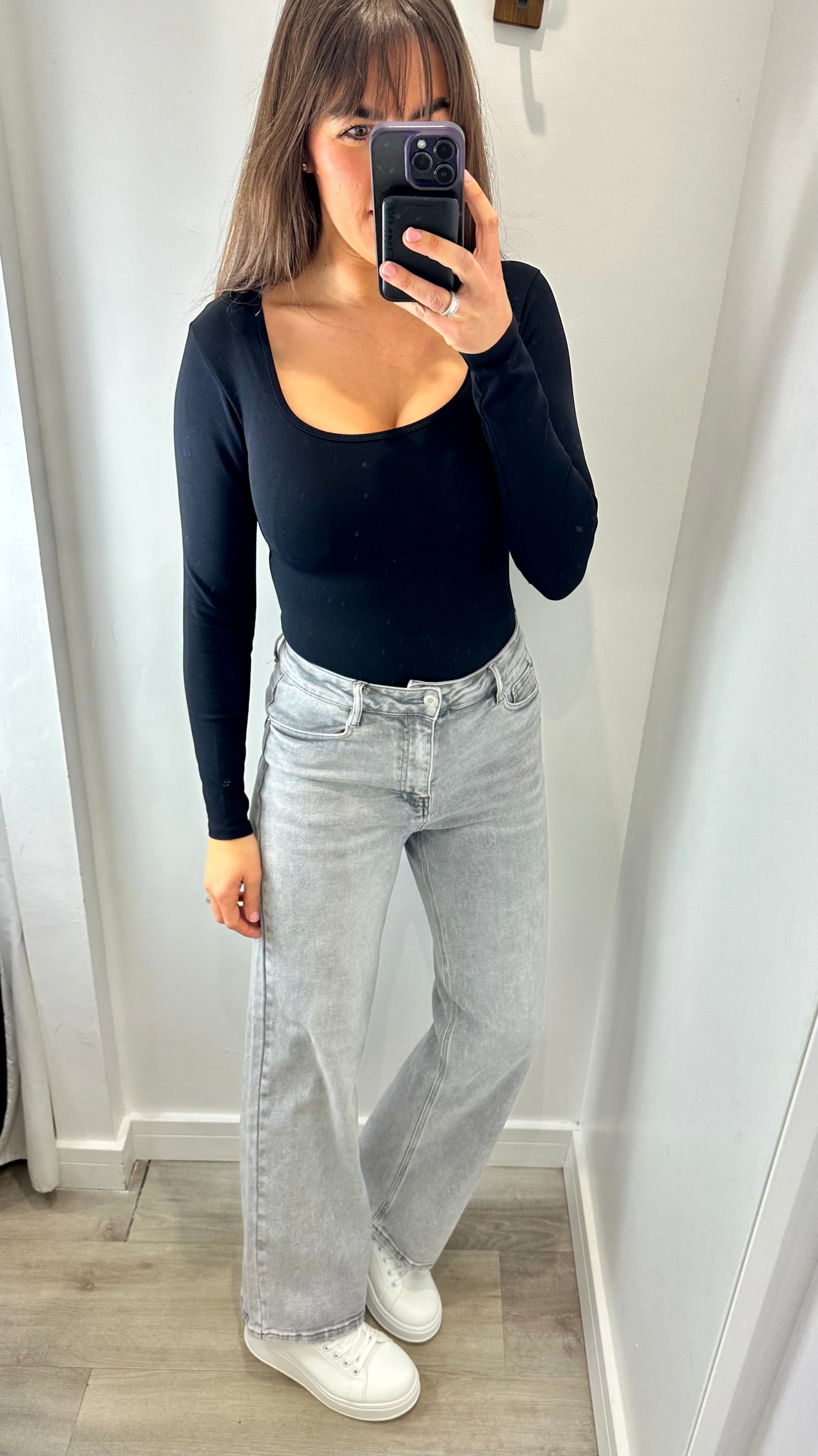 CLASSIC FITTED SQUARE NECK BODYSUIT