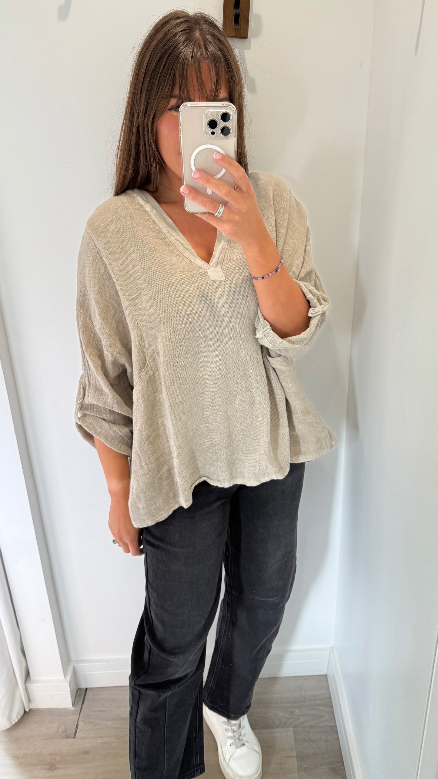 STONE LINEN MIX V NECK TEABAG TOP