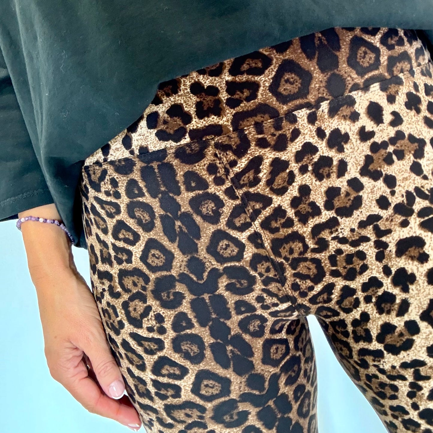 LEOPARD LEGGINGS
