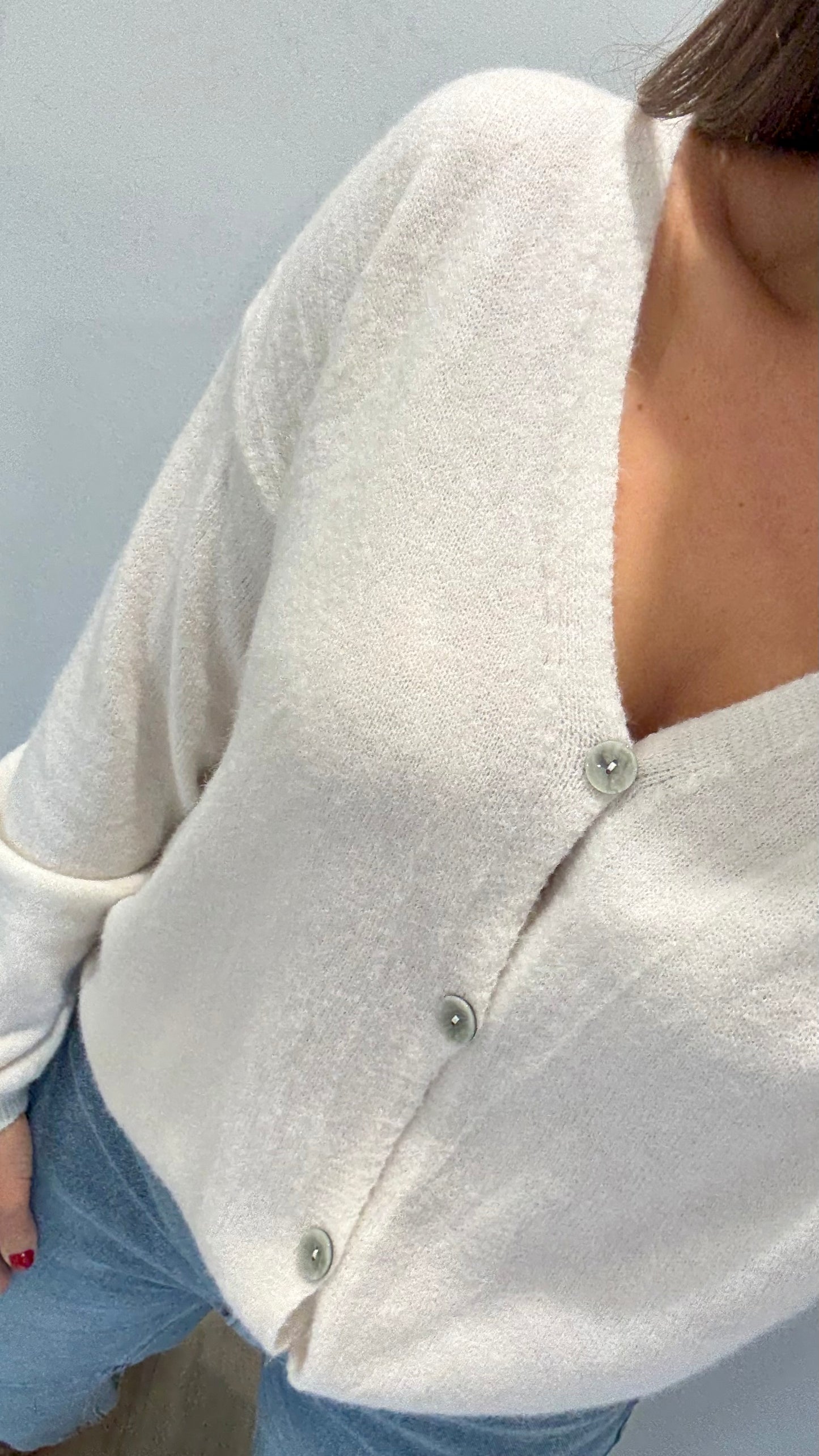CREAM SUPER SOFT CARDIGAN