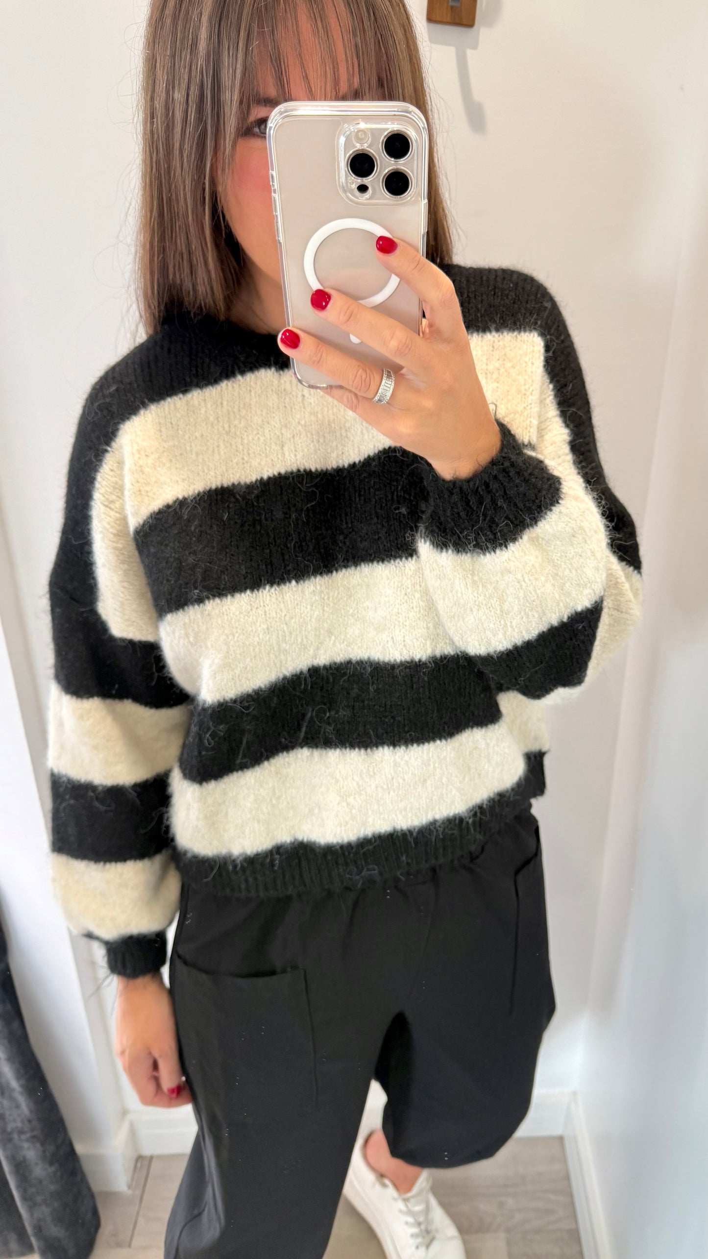 BLACK AND WHITE STRIPE FLUFFY JUMPER