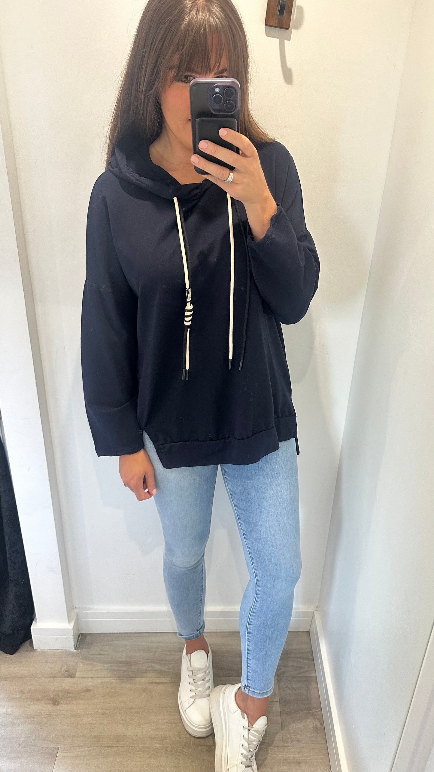 NAVY PLAIN LIGHTWEIGHT HOODIE