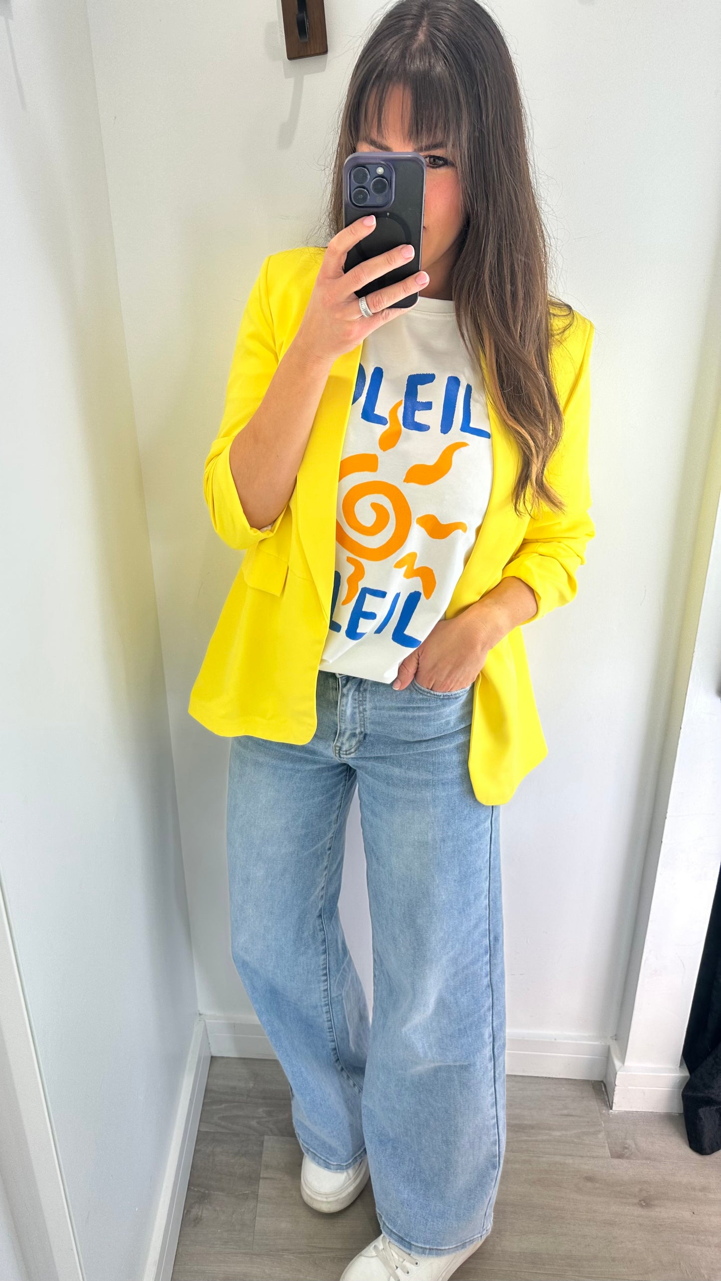 YELLOW RUCHED SLEEVE BLAZER