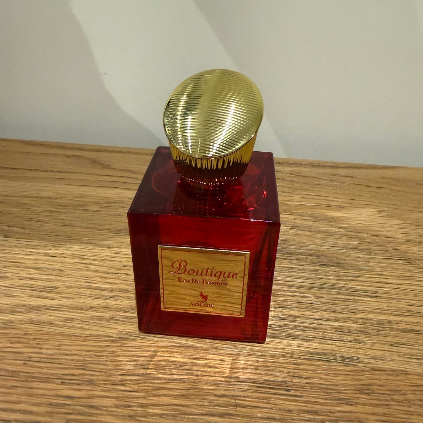 BOUTIQUE EAU DE ESSENCE EAU DE PARFUM 100ML – VOLARÉ