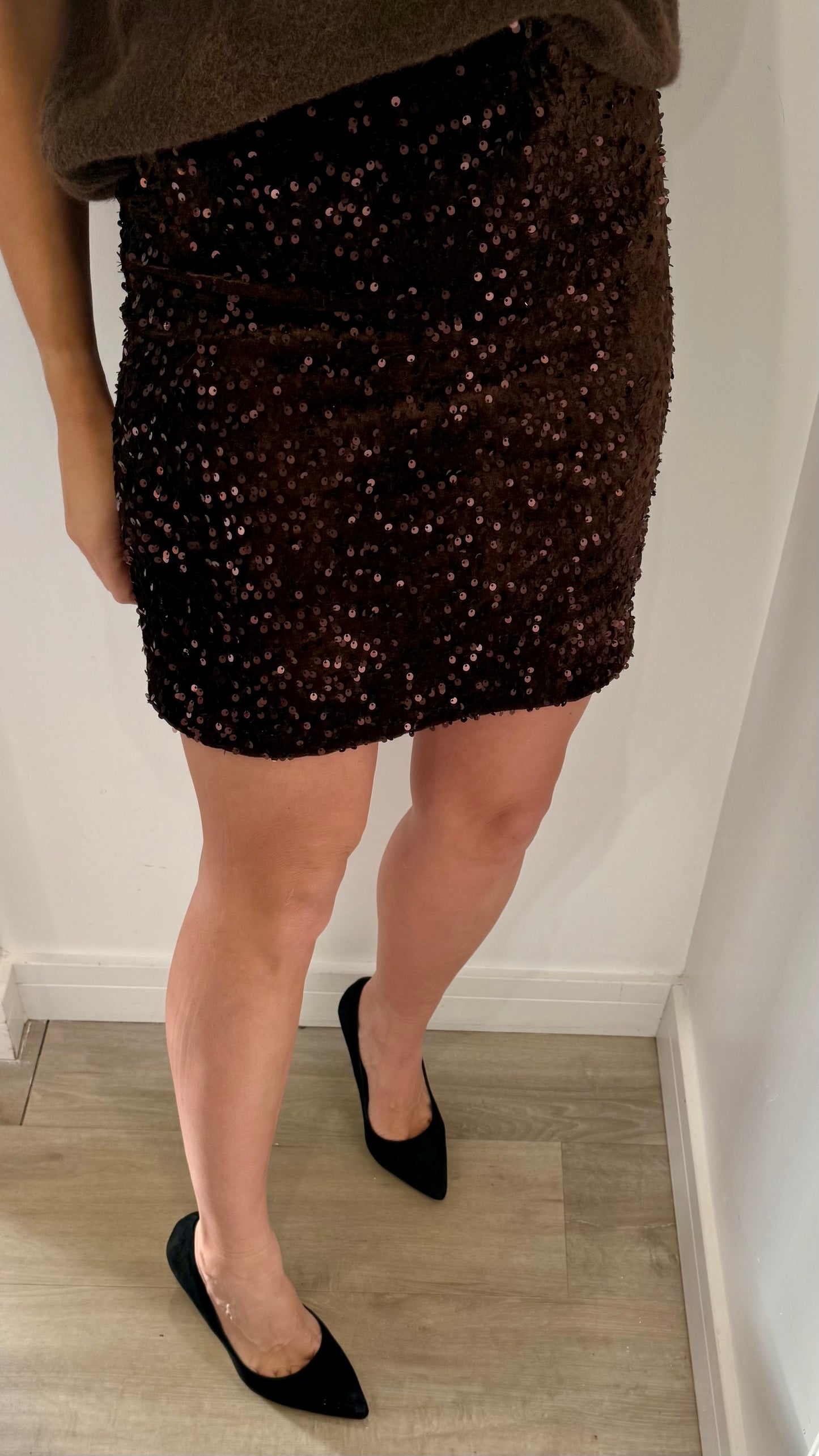 CHOCOLATE BROWN SEQUIN MINI SKIRT