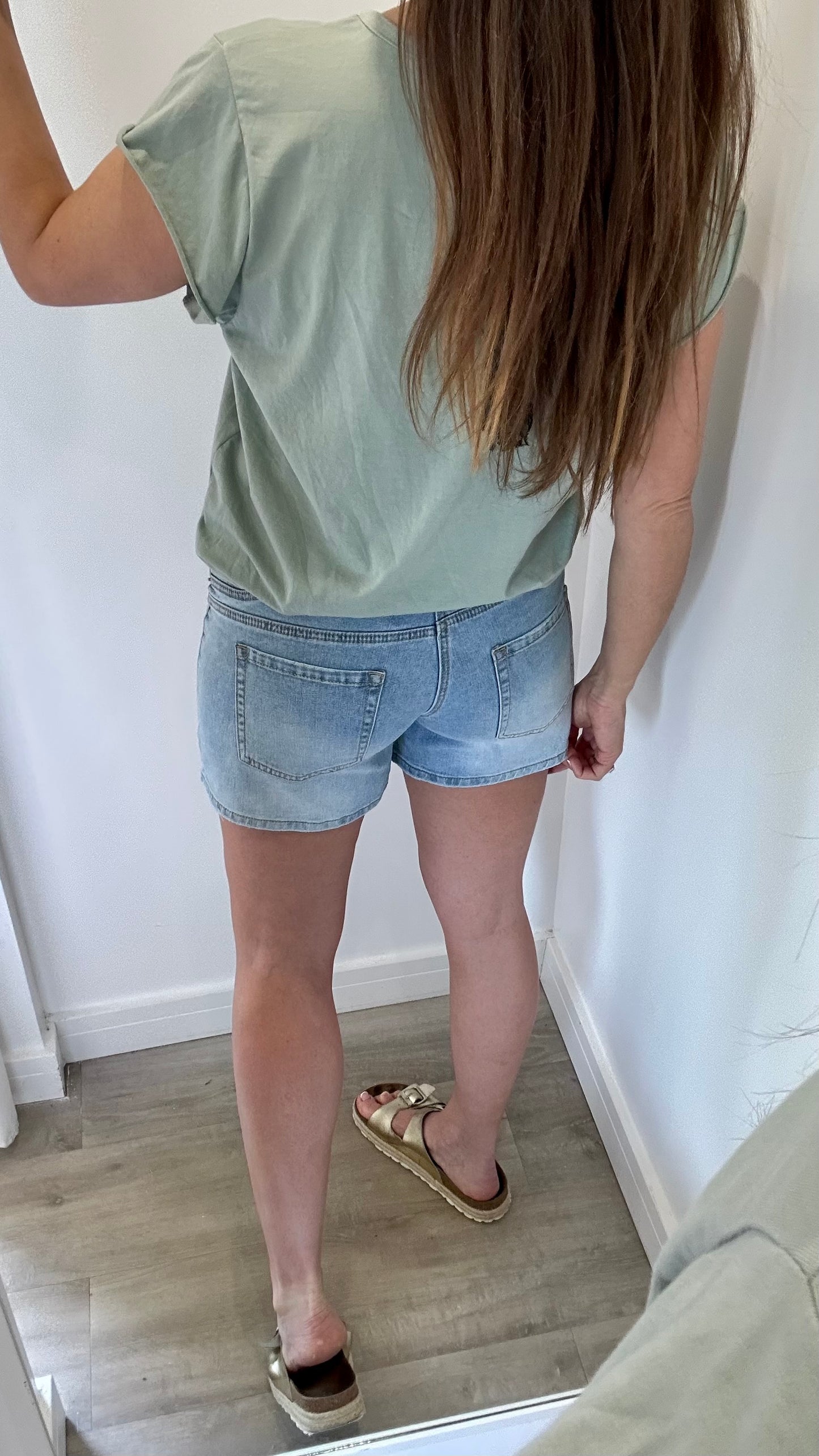 TOXIC DENIM SHORTS