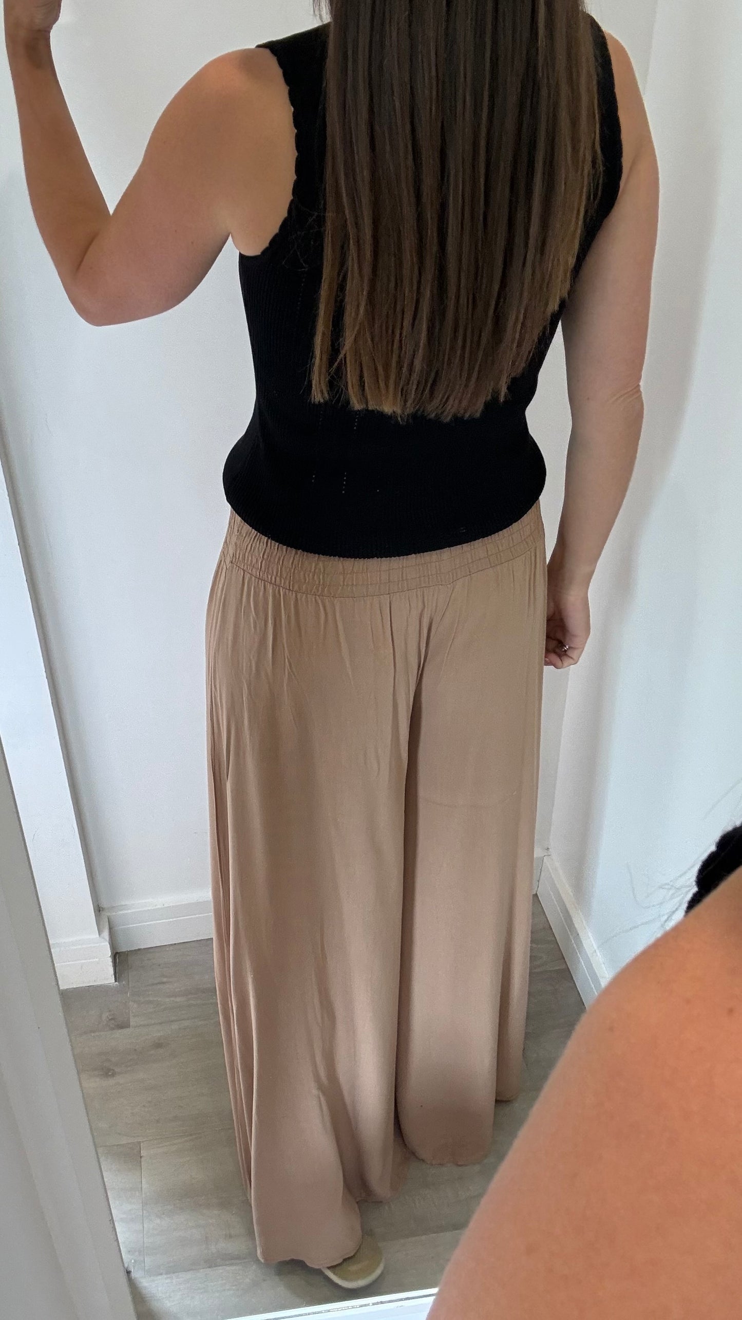 THE EVERYDAY FLOATY WIDE LEG TROUSERS - CAMEL