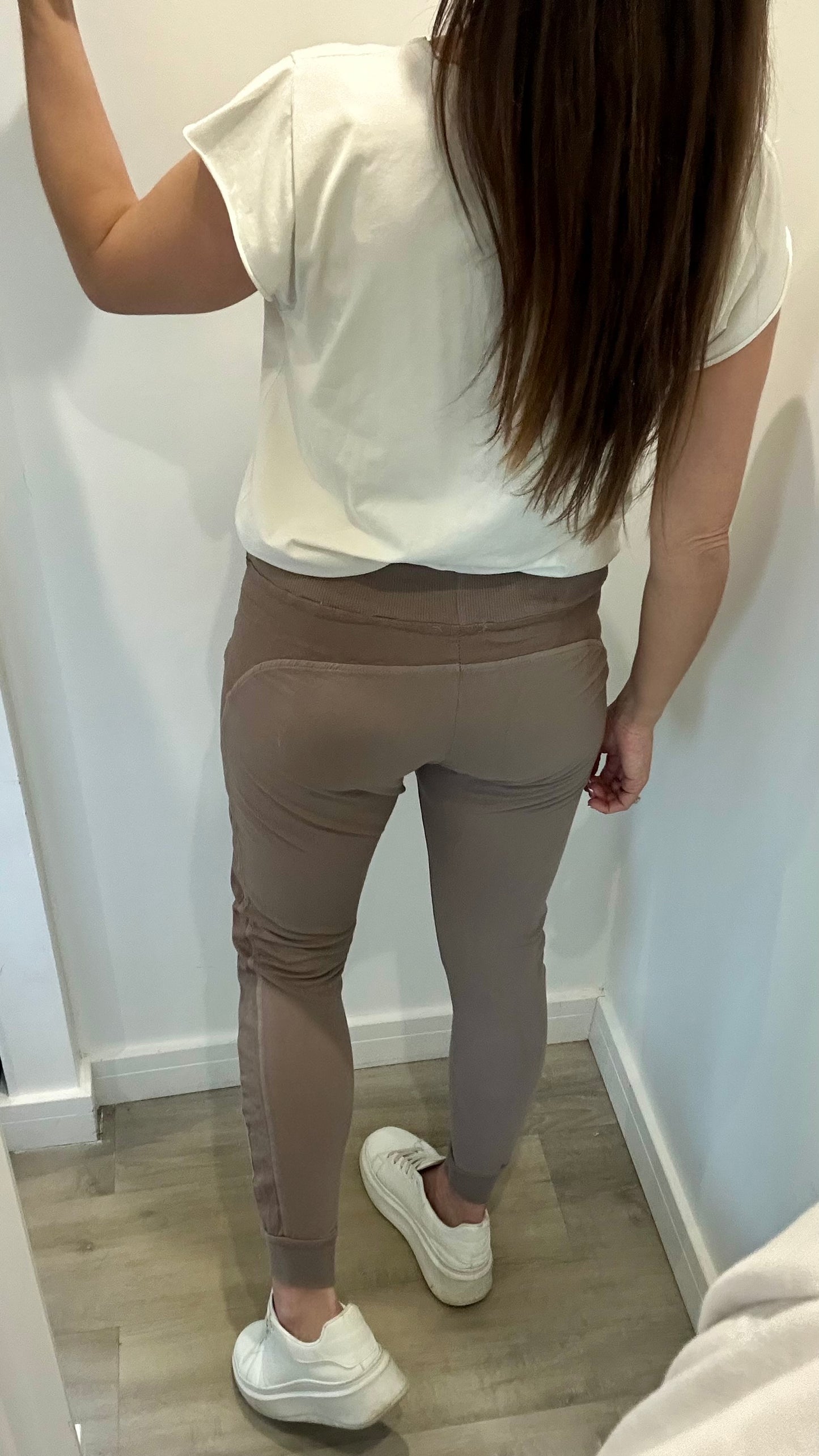 MOCHA ULTIMATE JOGGER