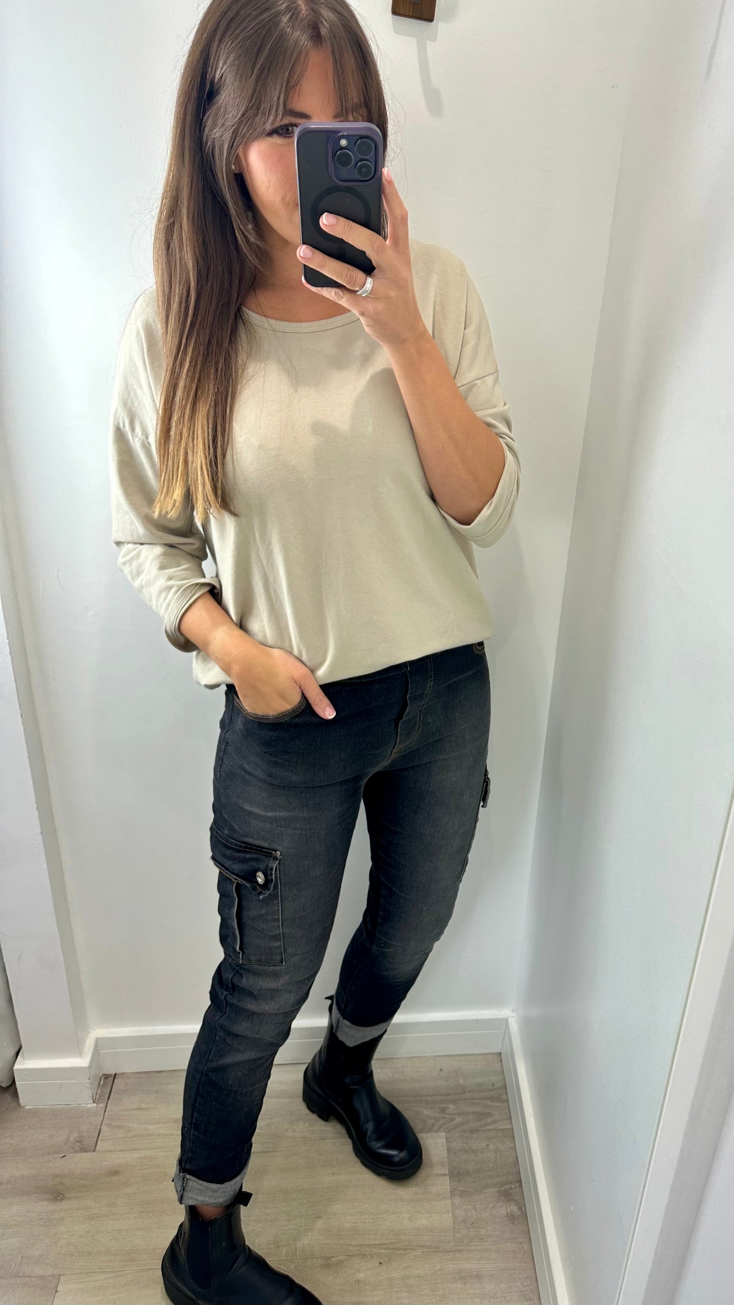 SAND ROLL SLEEVE SWEAT TOP