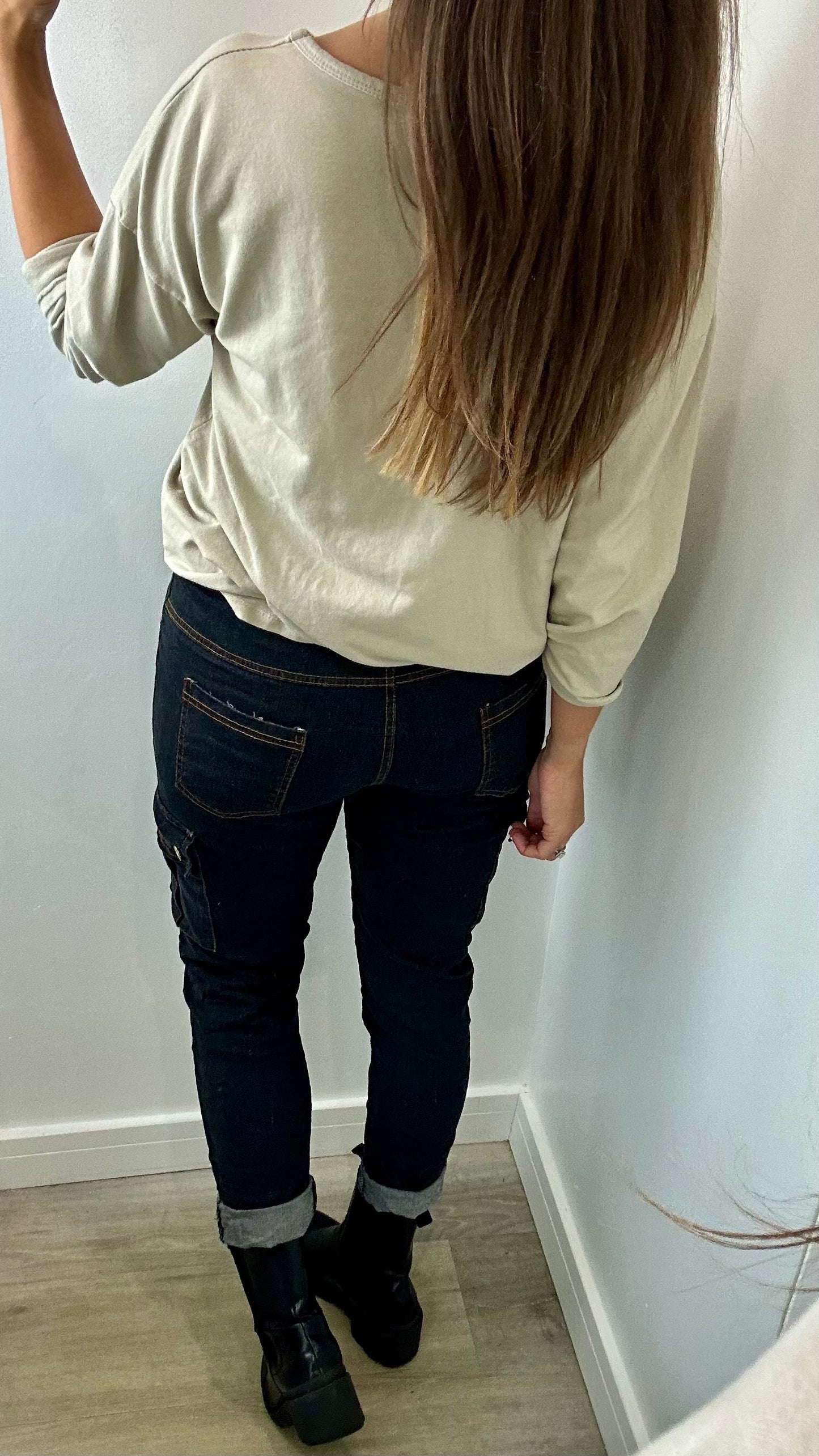 SAND ROLL SLEEVE SWEAT TOP