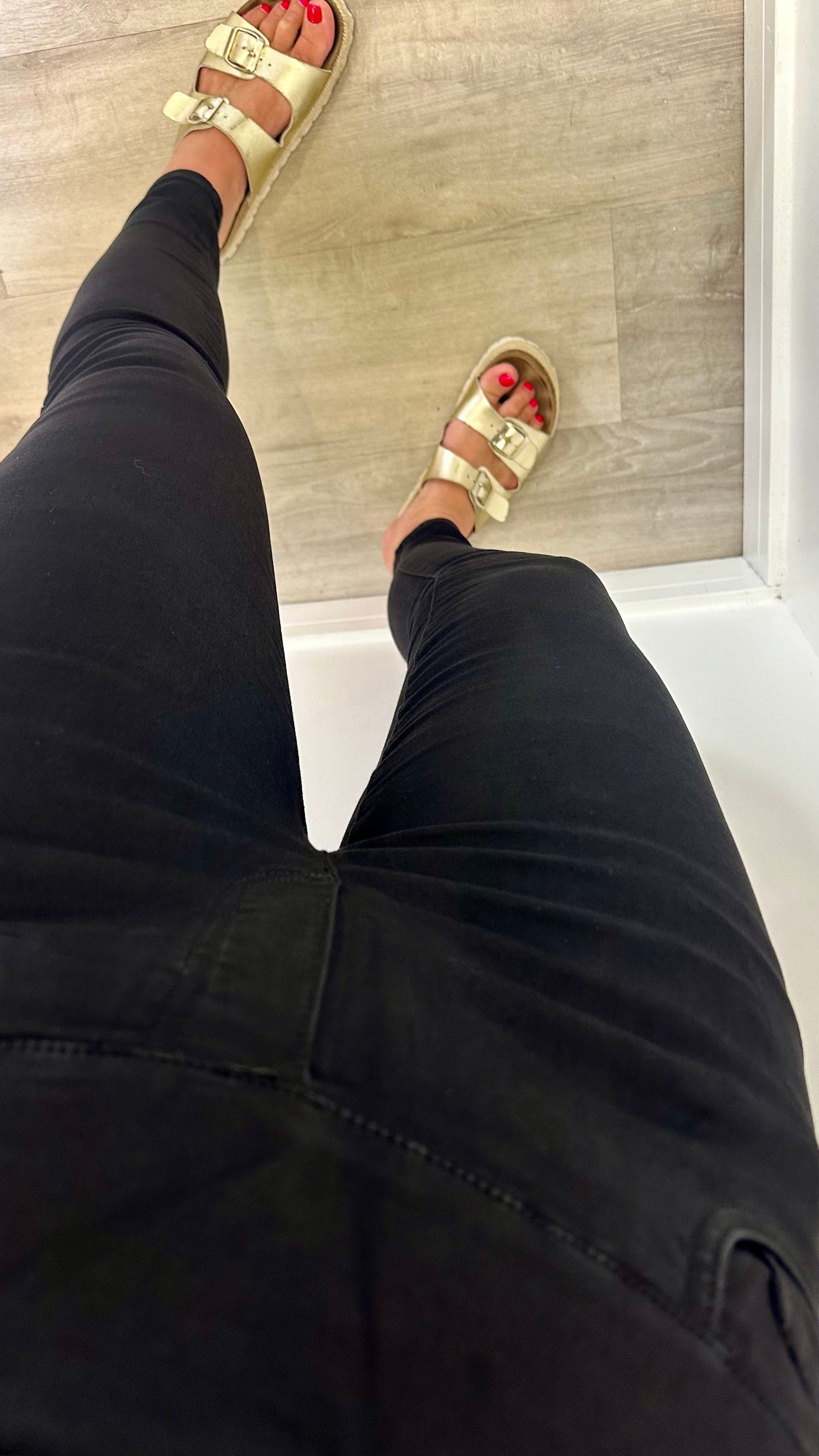 BLACK TOCADO JEANS