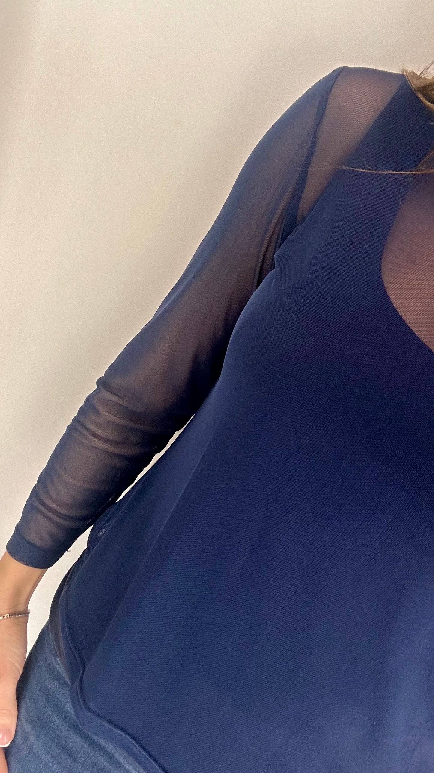 NAVY SHEER TOP