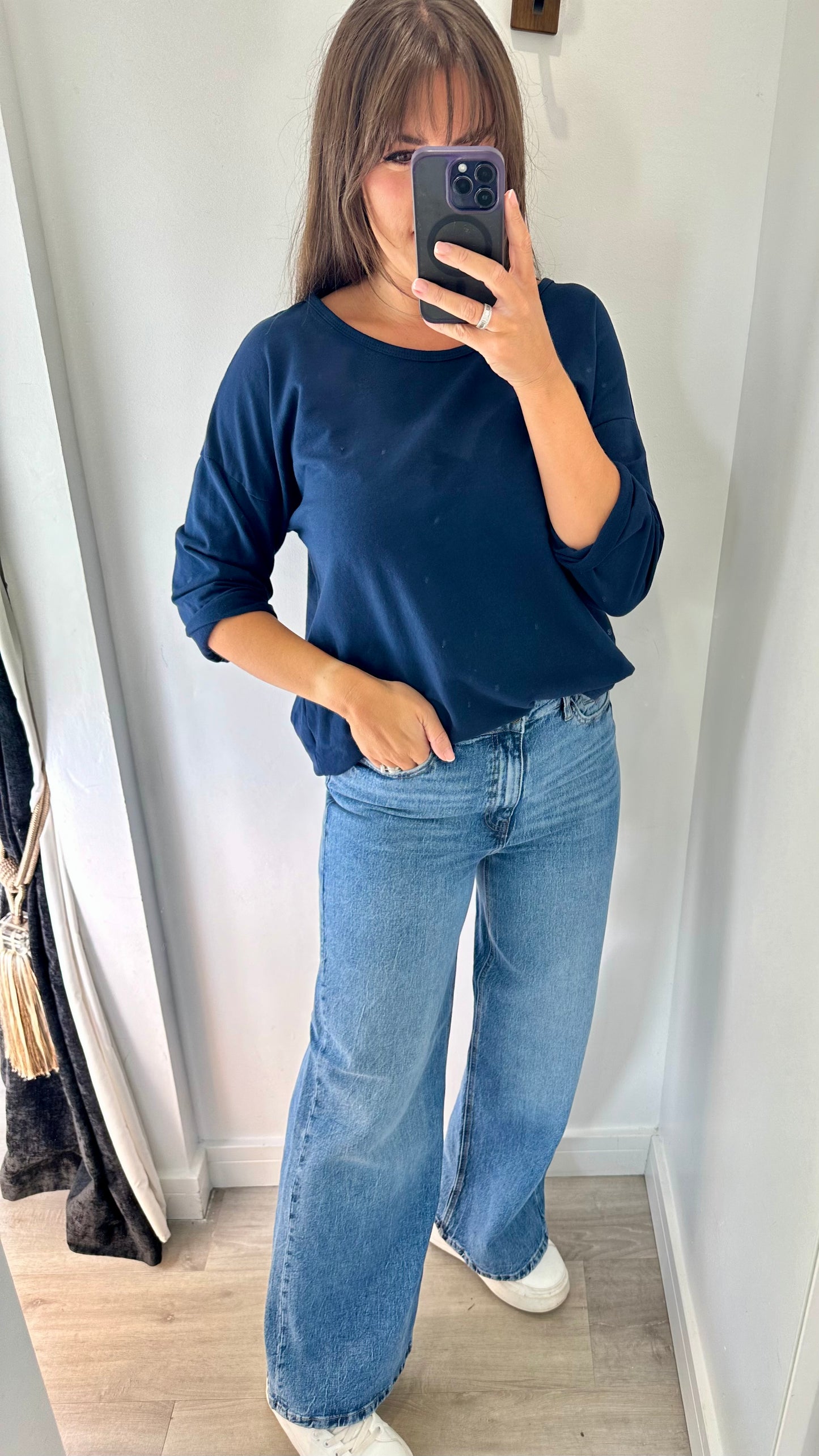 NAVY ROLL SLEEVE SWEAT TOP