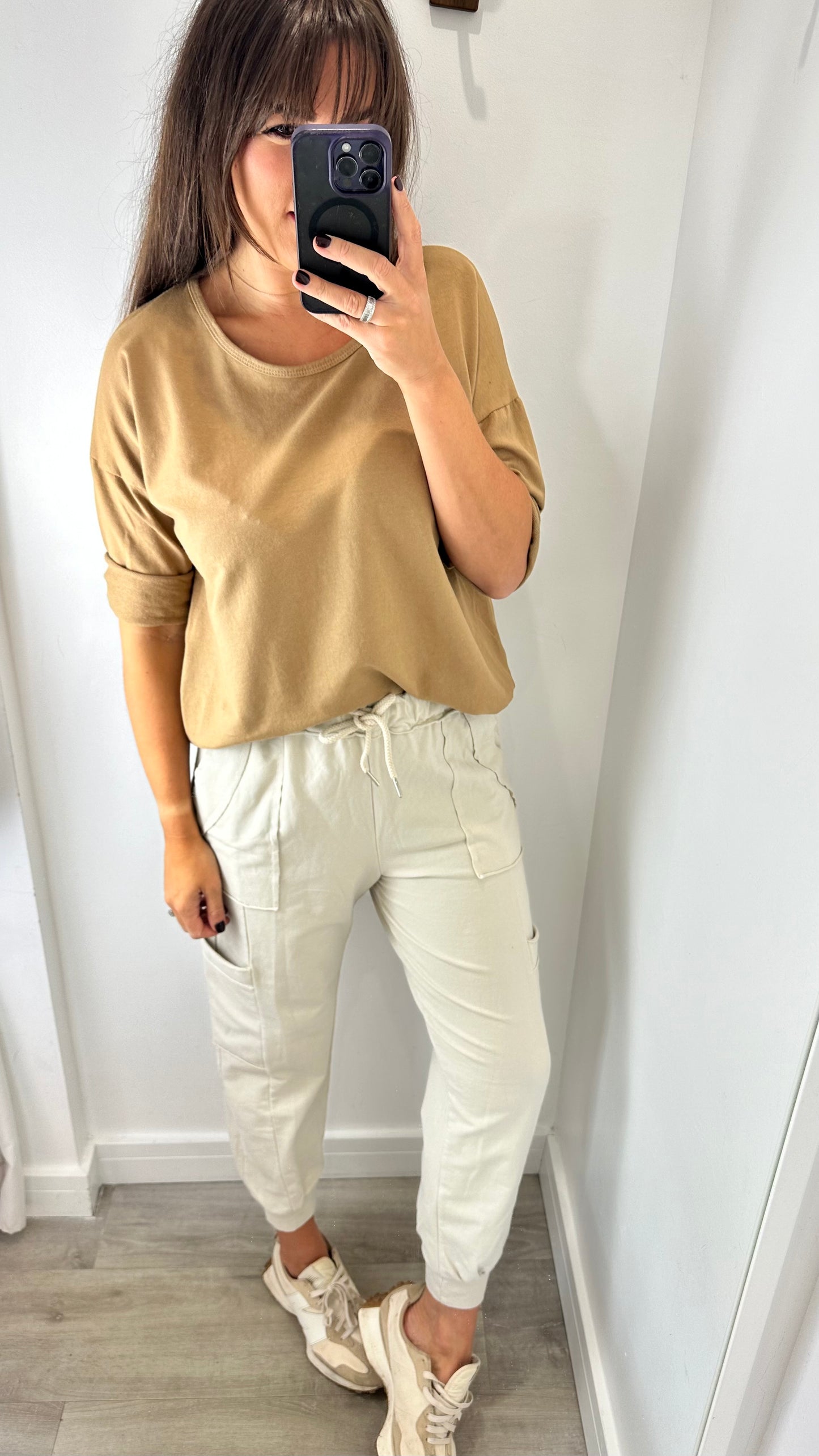 CAMEL ROLL SLEEVE SWEAT TOP