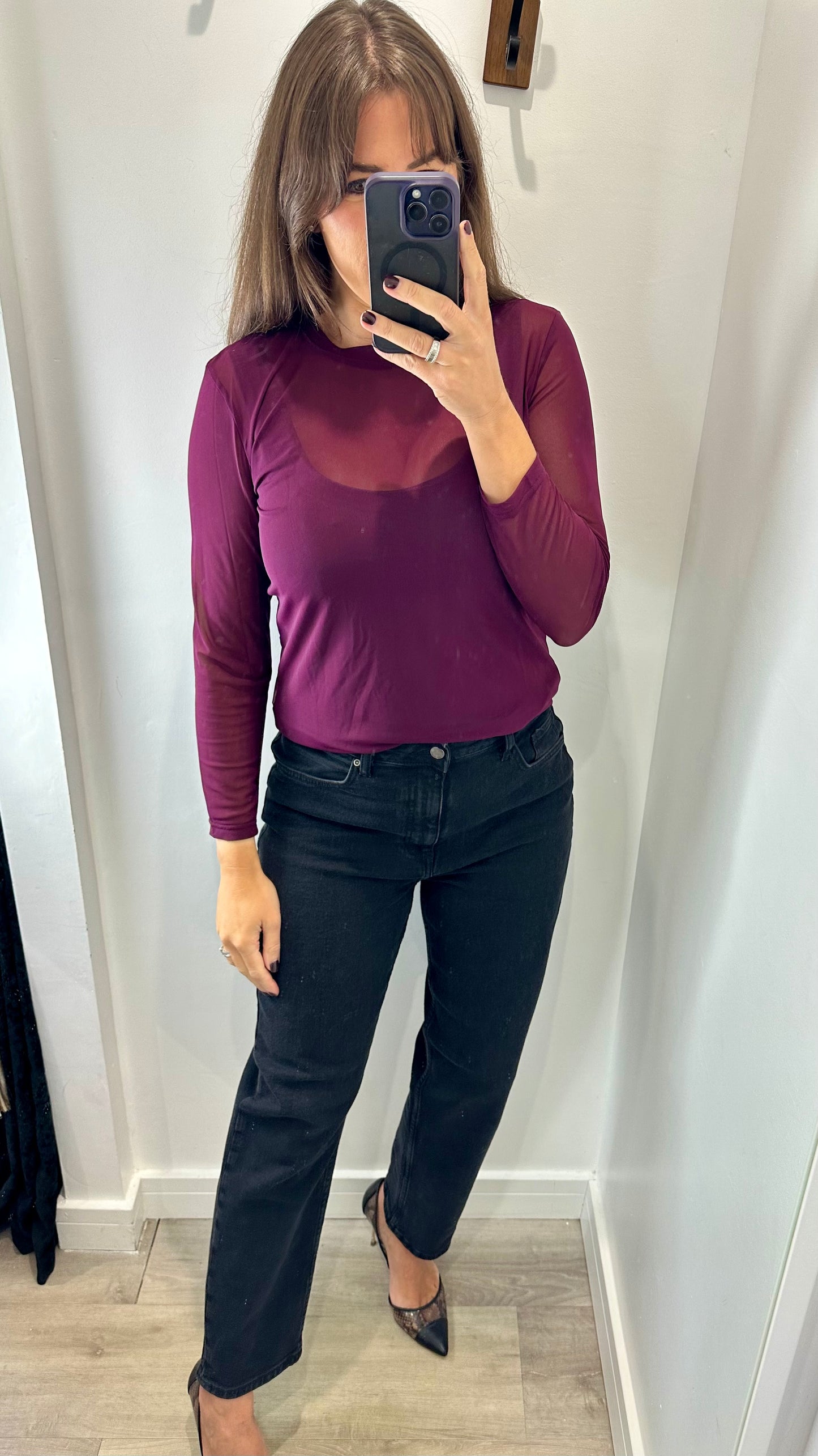 BORDEAUX SHEER TOP