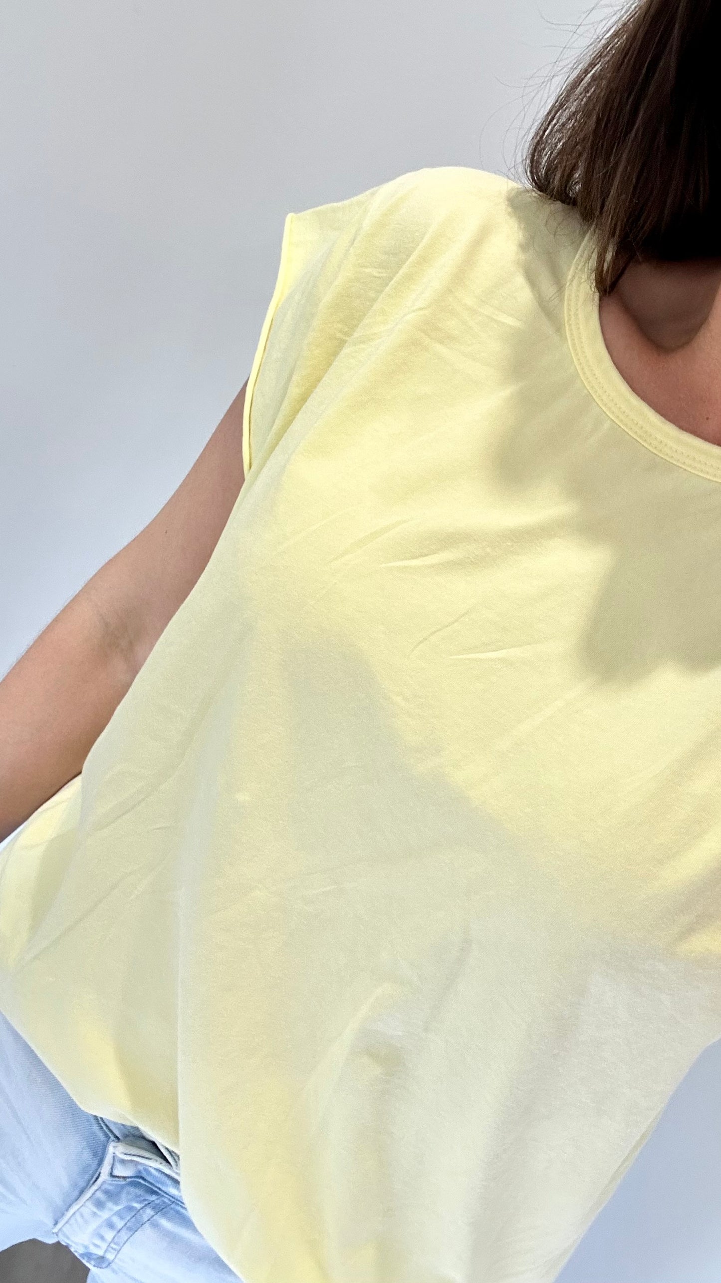 LEMON CAP SLEEVE TEE