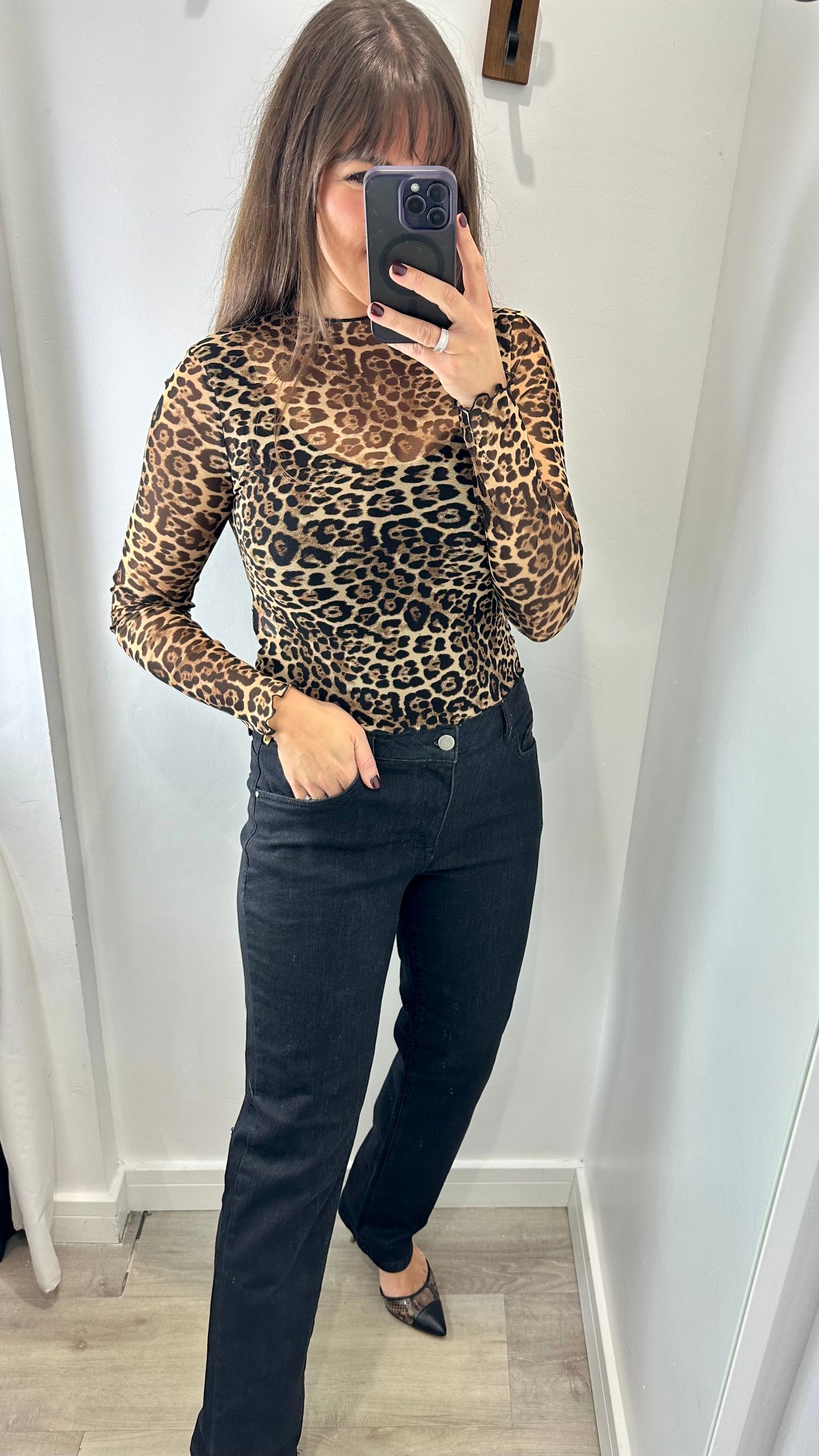 LEOPARD PRINT MESH TOP