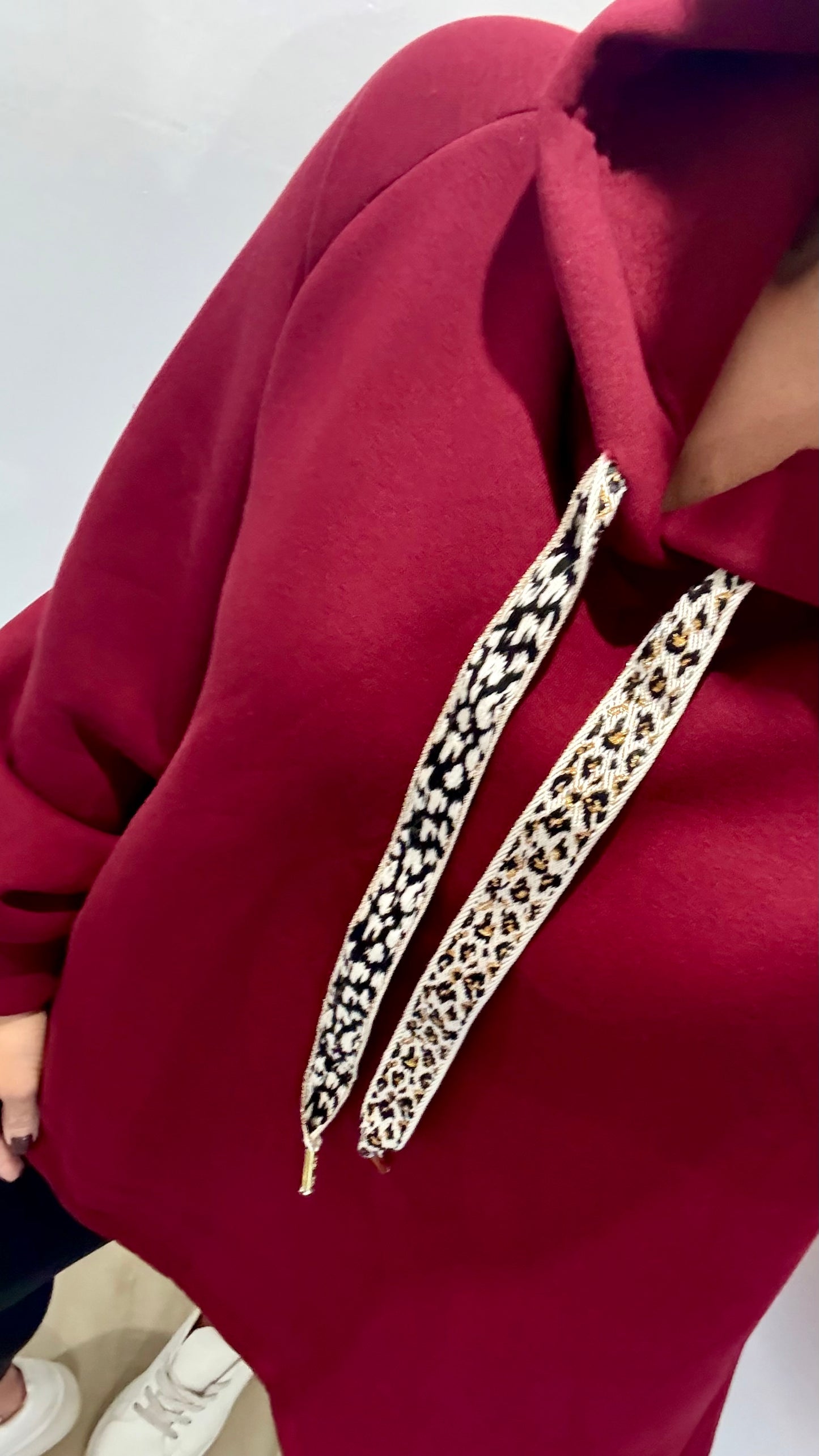 MERLOT LEOPARD DRAWSTRING HOODIE