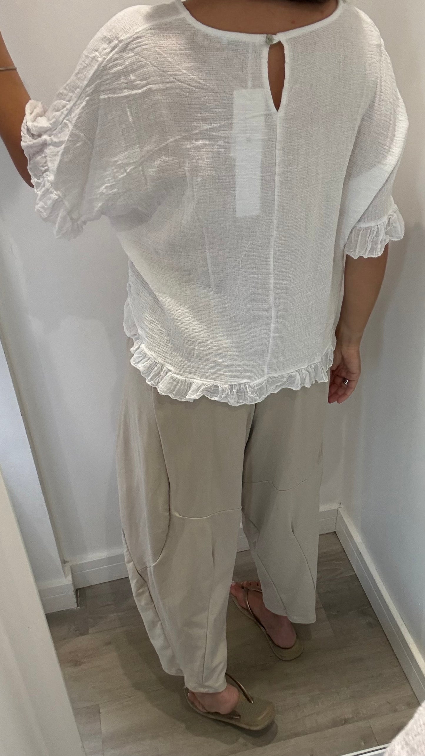 FRILL HEM COTTON TOP - WHITE