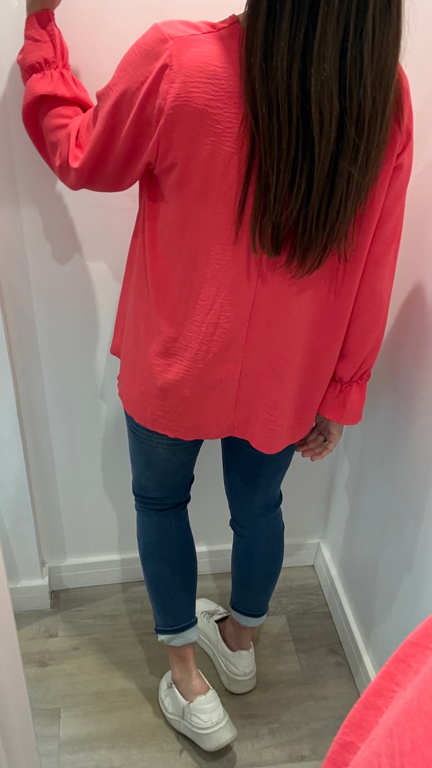 CORAL FRILL CUFF V-NECK BLOUSE