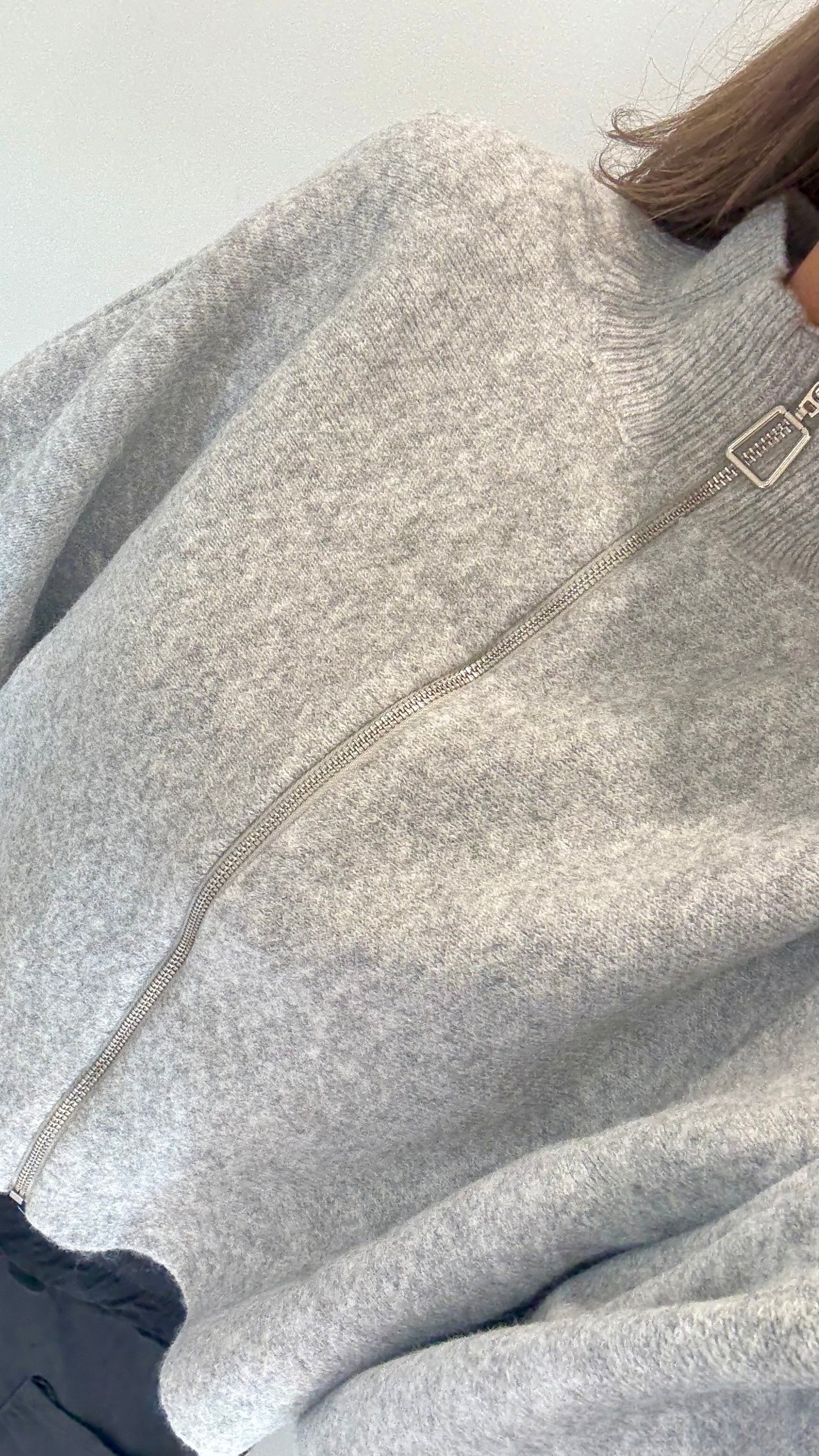 ZIP THROUGH GREY JUMPER/CARDIGAN - BATWING SLEEVE