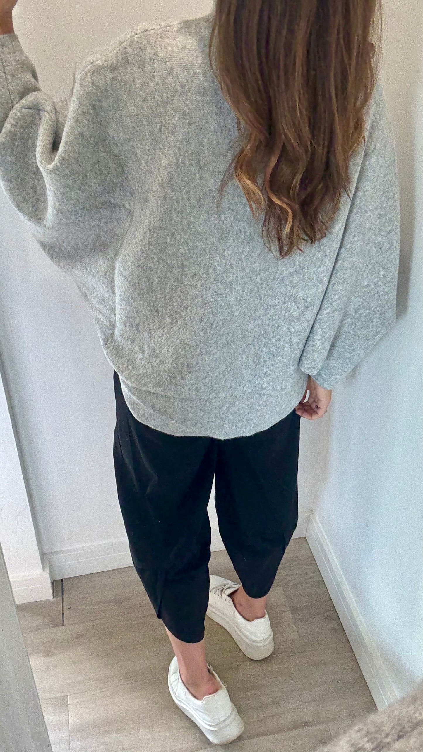 ZIP THROUGH GREY JUMPER/CARDIGAN - BATWING SLEEVE