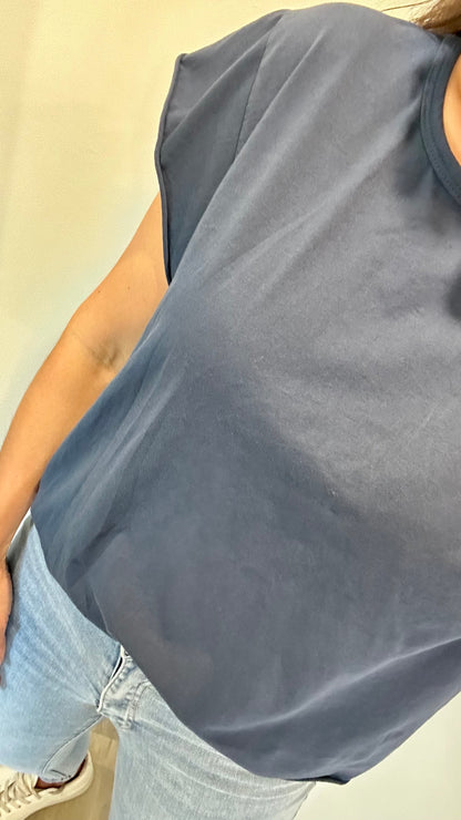 NAVY CAP SLEEVE TEE