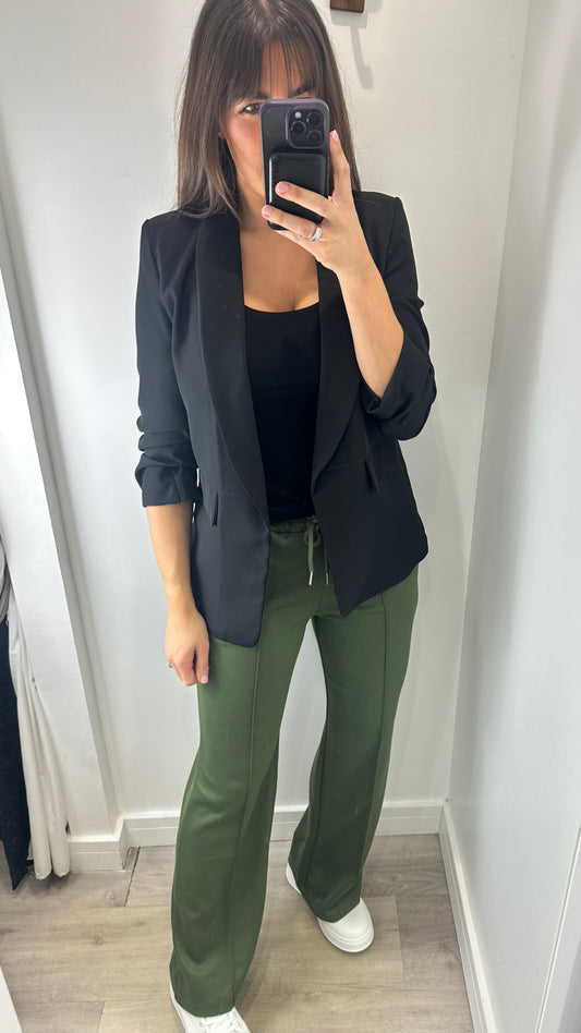 BLACK CAMI VEST TOP