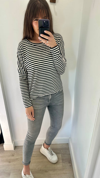 BLACK AND WHITE BRETON STRIPE BATWING TOP