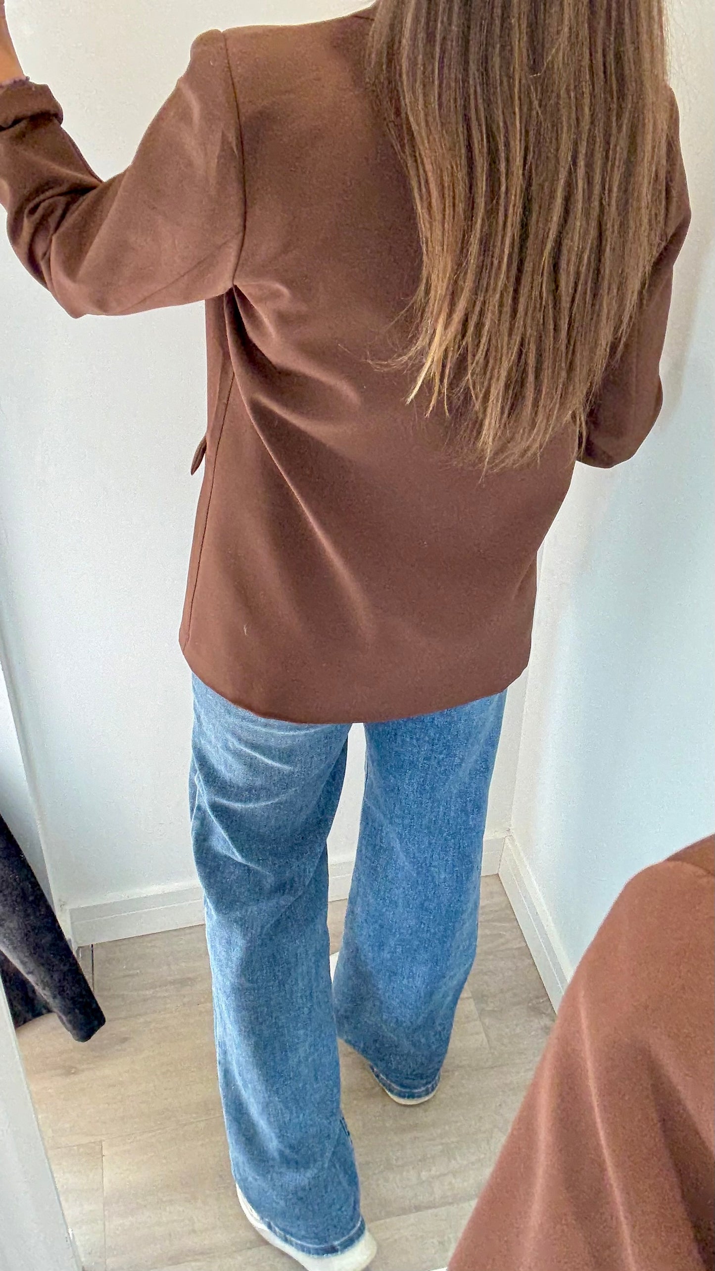 CHOCOLATE BLAZER