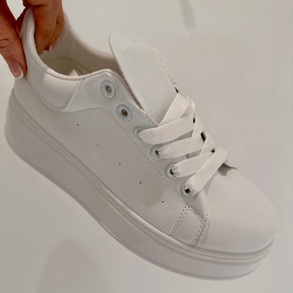 WHITE PLATFORM TRAINERS