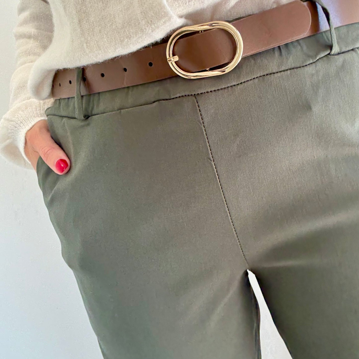 KHAKI BALLOON TROUSERS WITH TAN BELT