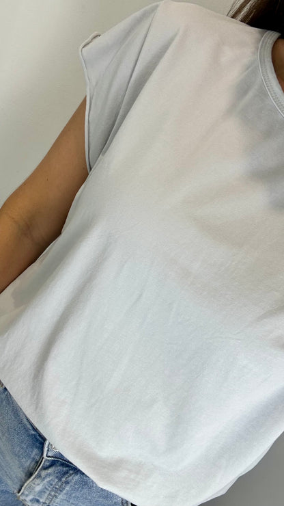 PALE GREY CAP SLEEVE TEE