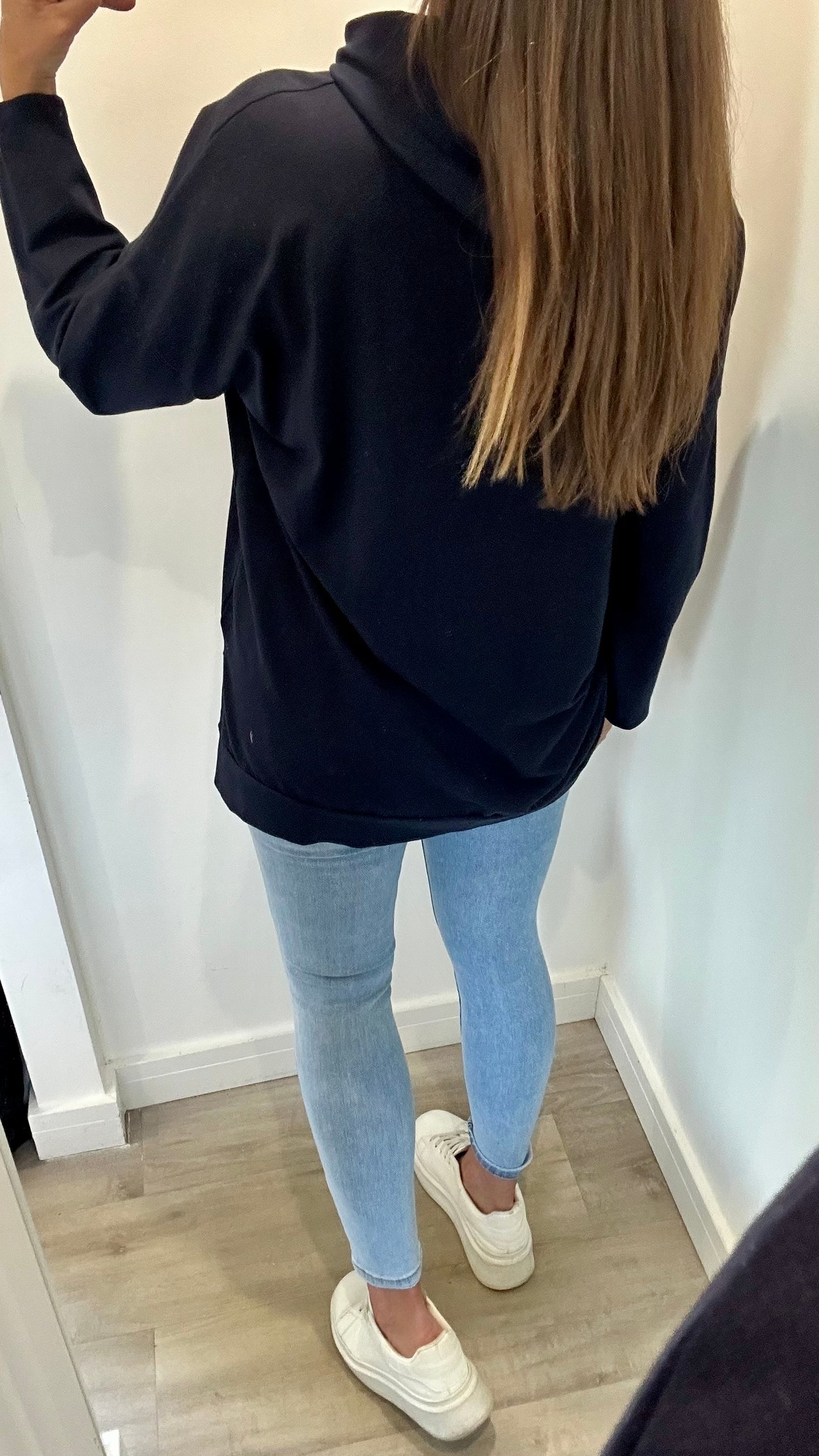 NAVY PLAIN LIGHTWEIGHT HOODIE