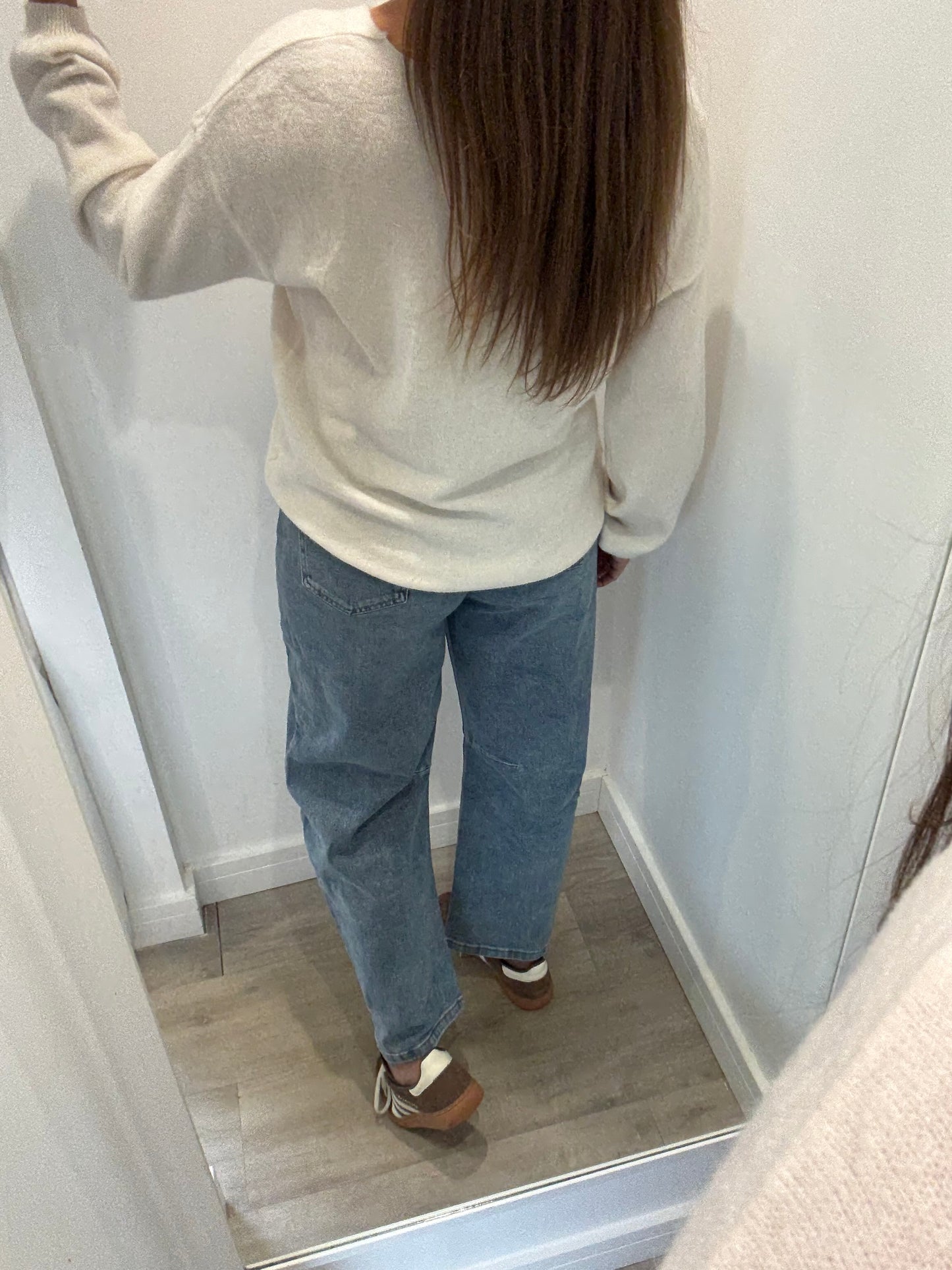 CREAM SUPER SOFT CARDIGAN