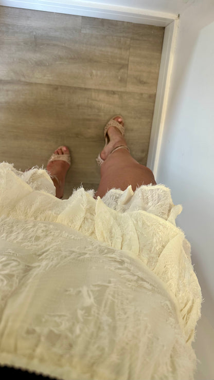 CREAM TEXTURED SKORT