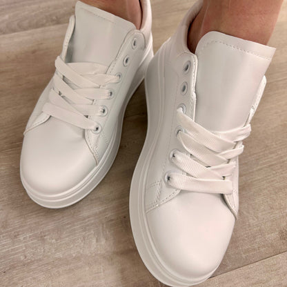 WHITE PLATFORM TRAINERS