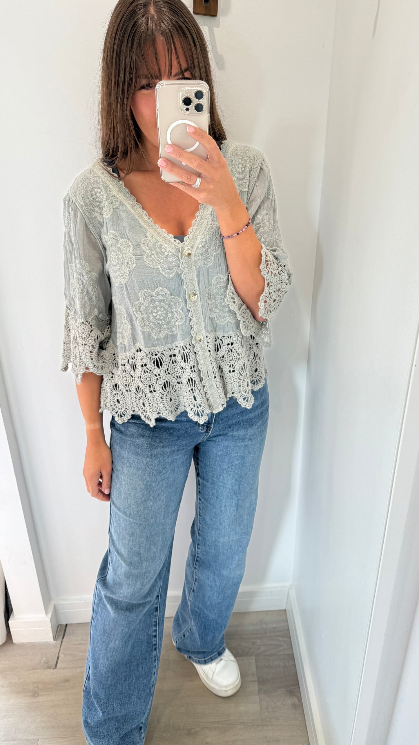 KHAKI FLORAL APPLIQUE V NECK TOP