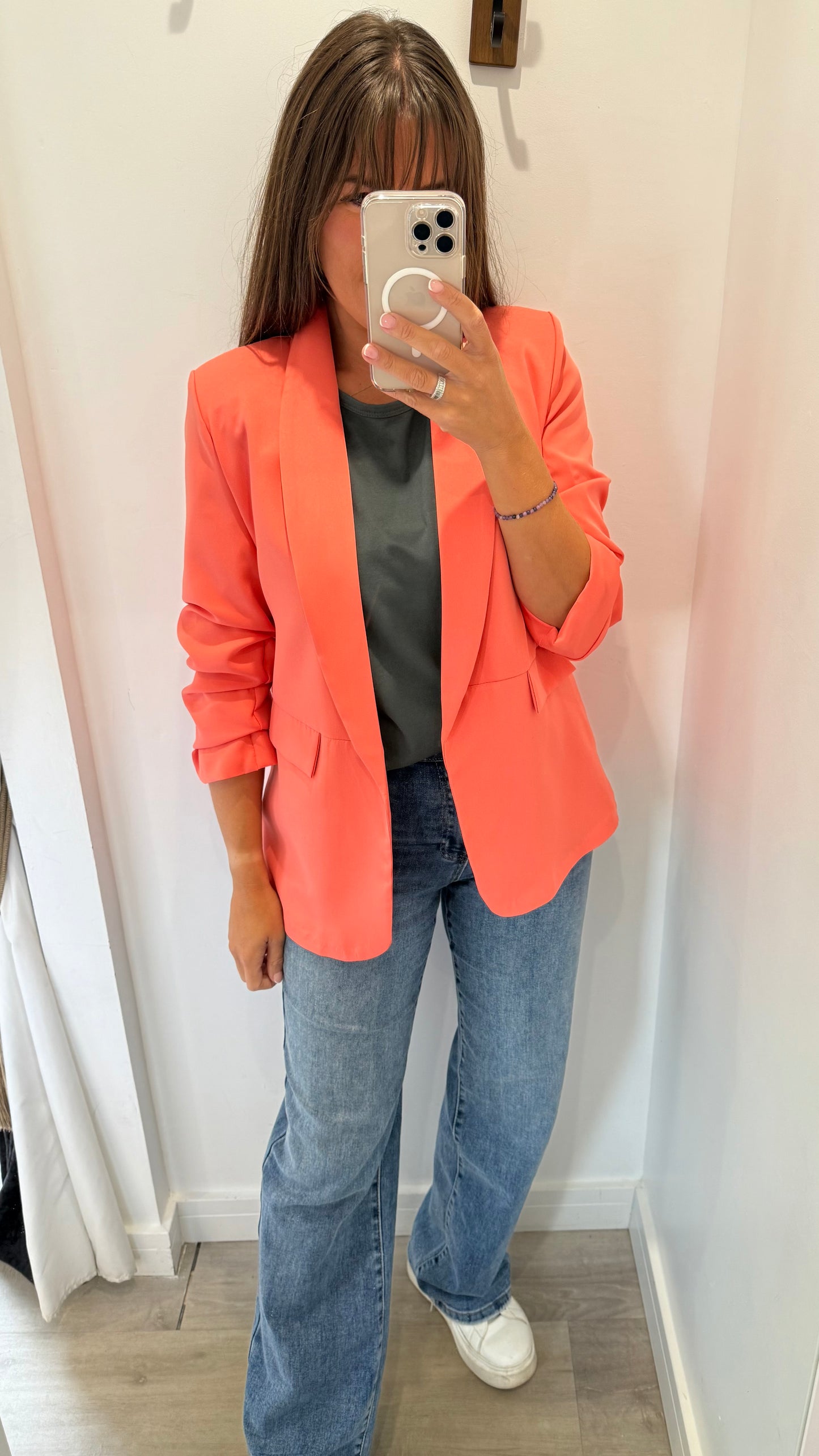 CORAL RUCHED SLEEVE BLAZER