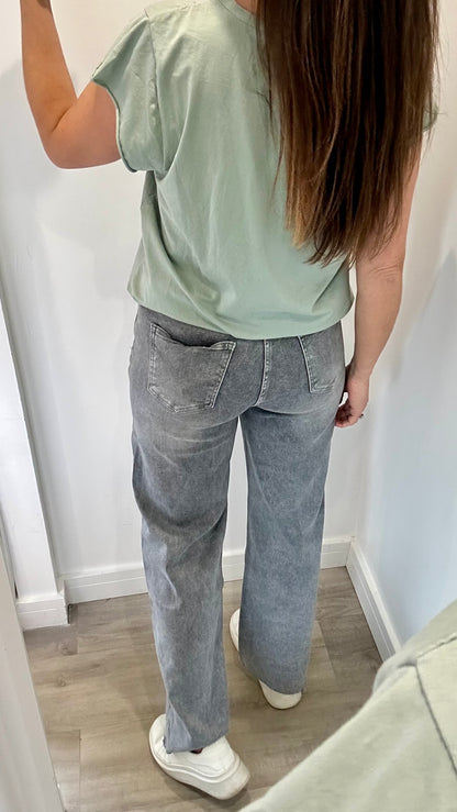 SAGE GREEN CAP SLEEVE TEE