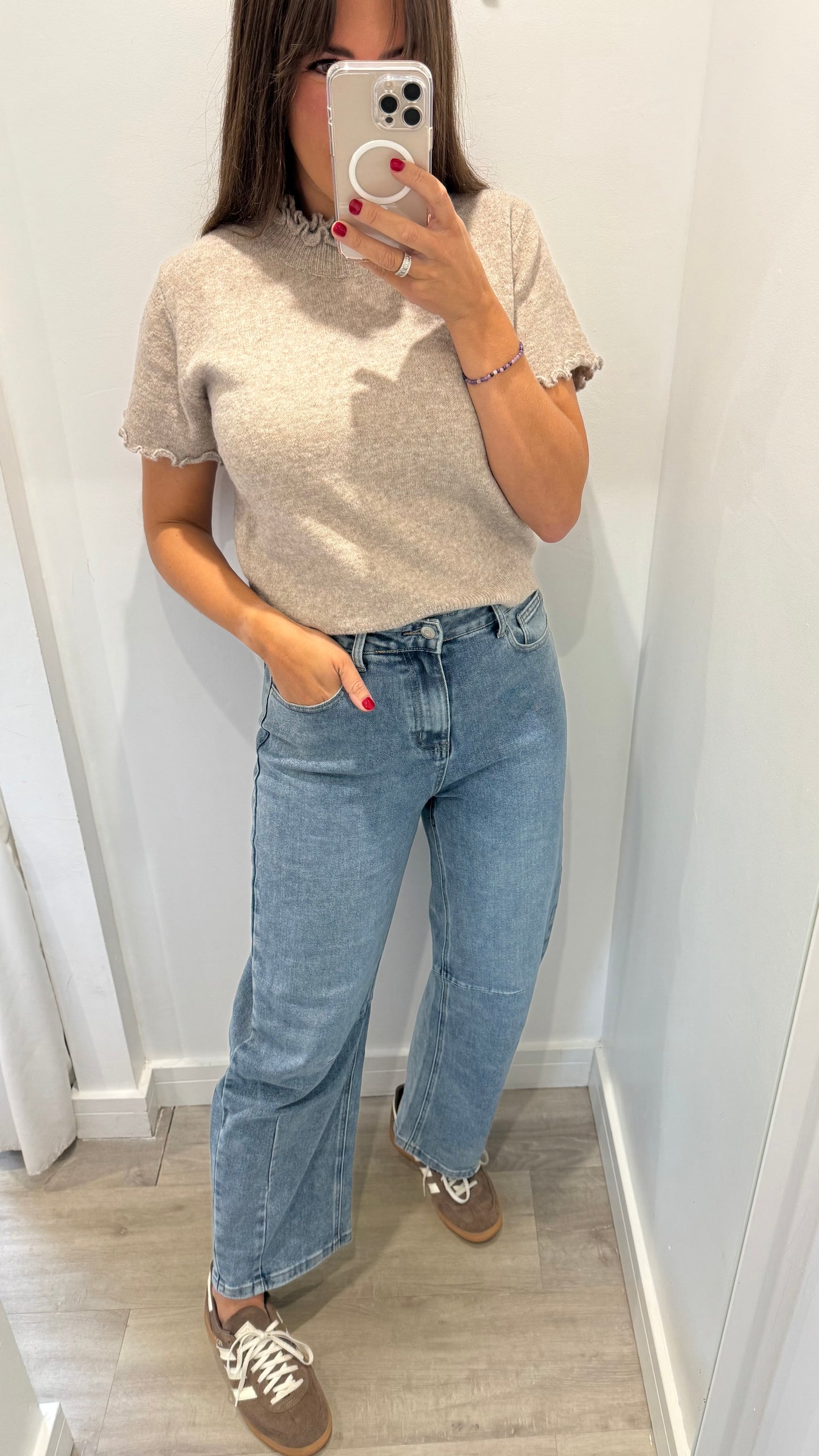 SOFT BLUE BARREL-LEG MOM JEANS
