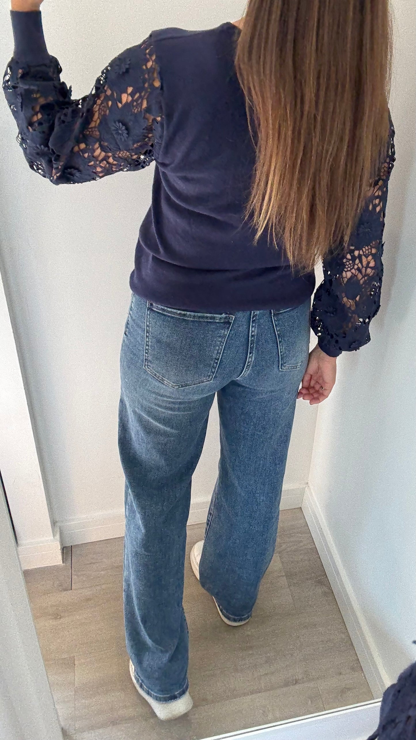 NAVY LACE SLEEVE JUMPER