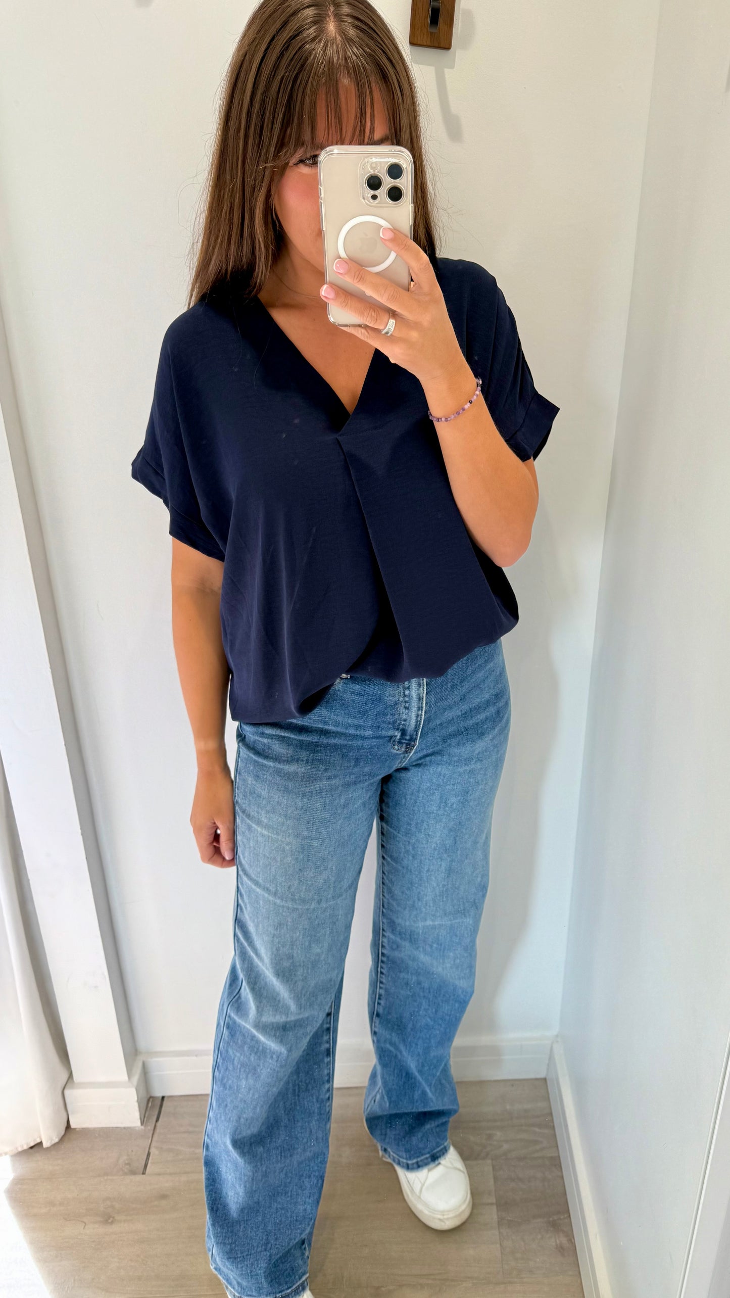 NAVY V NECK SHORT SLEEVE TOP