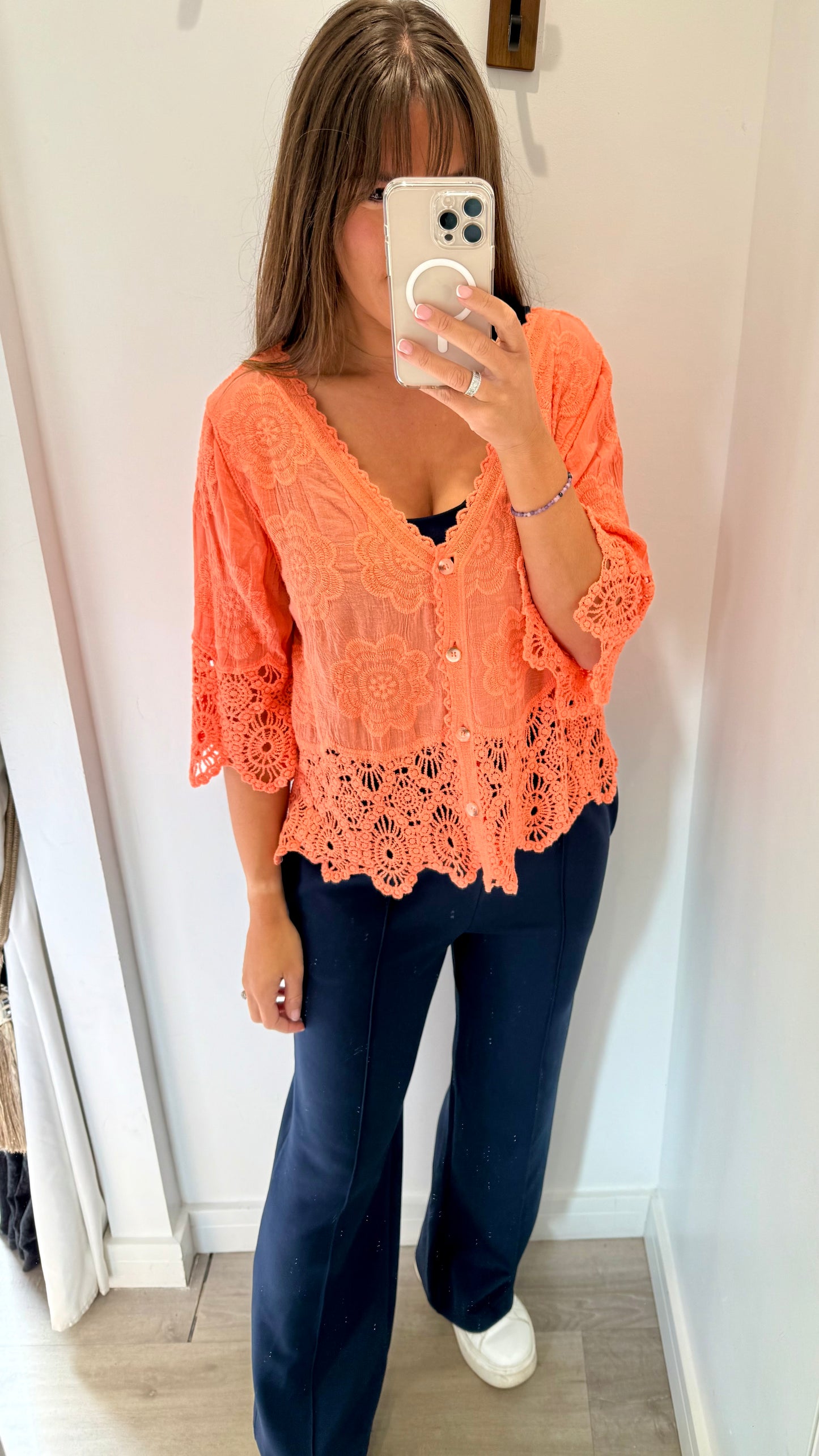 CORAL FLORAL APPLIQUE V NECK TOP