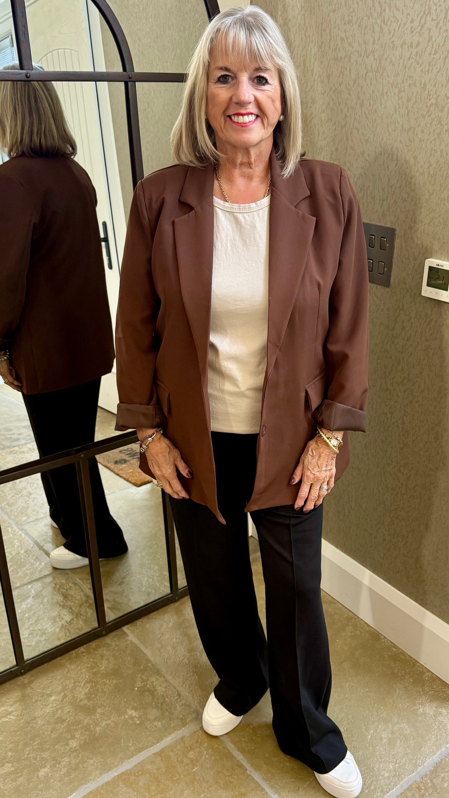 CHOCOLATE BLAZER