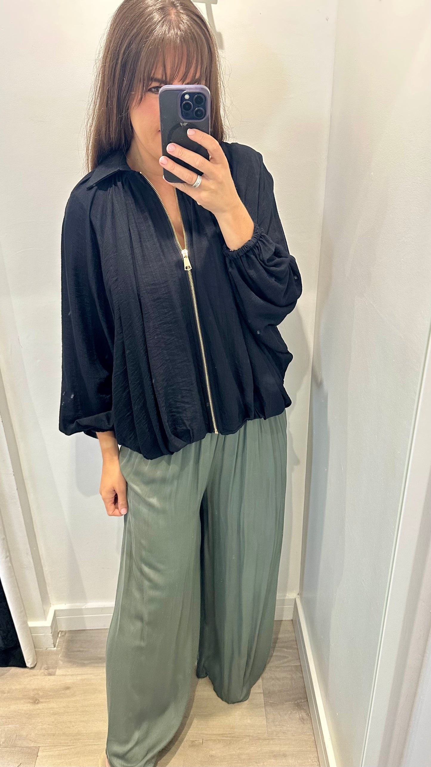 BLACK BALLOON SLEEVE JACKET