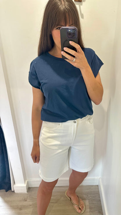 TOXIK WHITE DENIM BERMUDA SHORTS